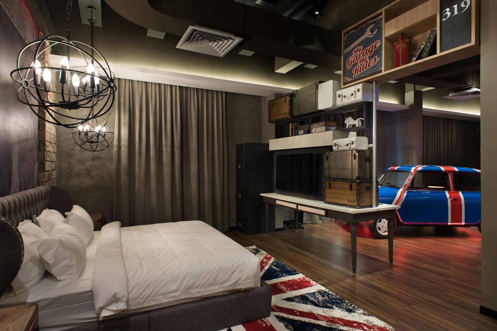 Mini Cooper Theme Room