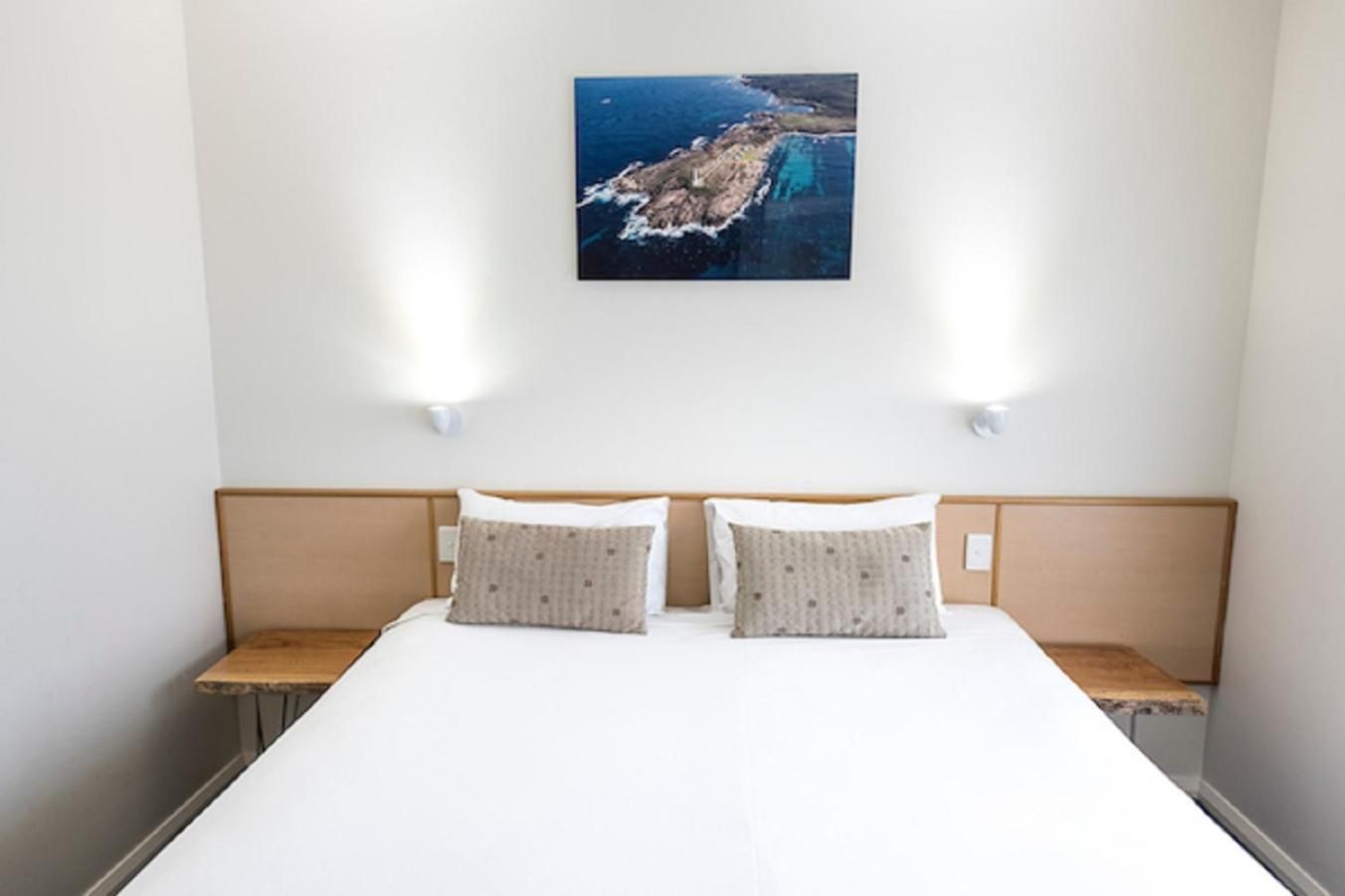 One-Bedroom Spa Apartment