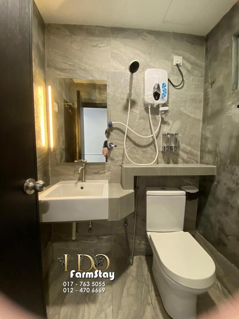 King Room with Balcony