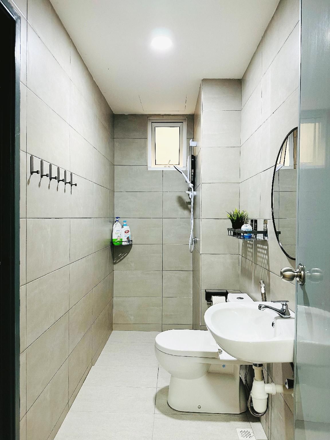 3 Bedroom Apartment, City view Self Entry