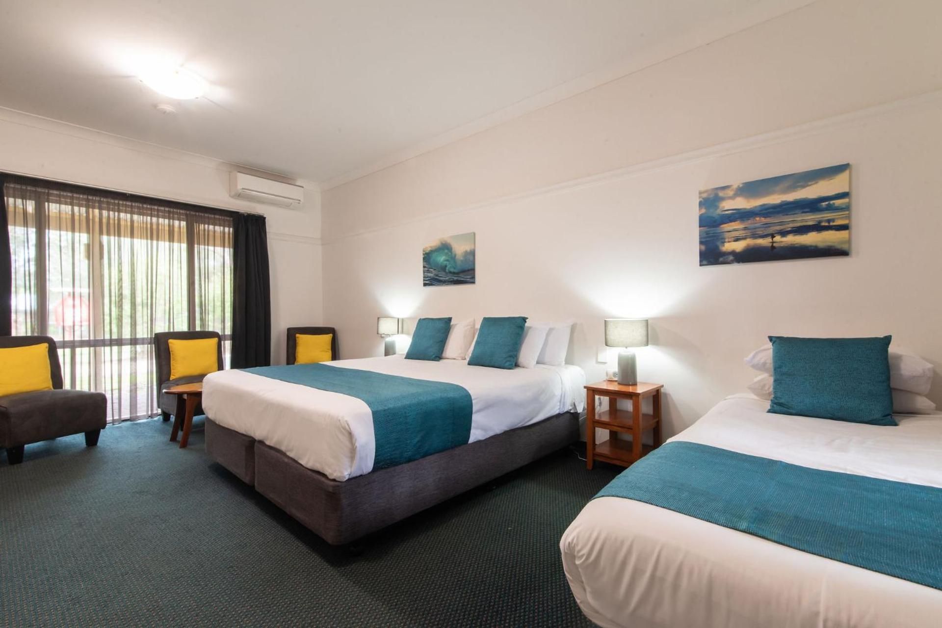 Deluxe Triple Room