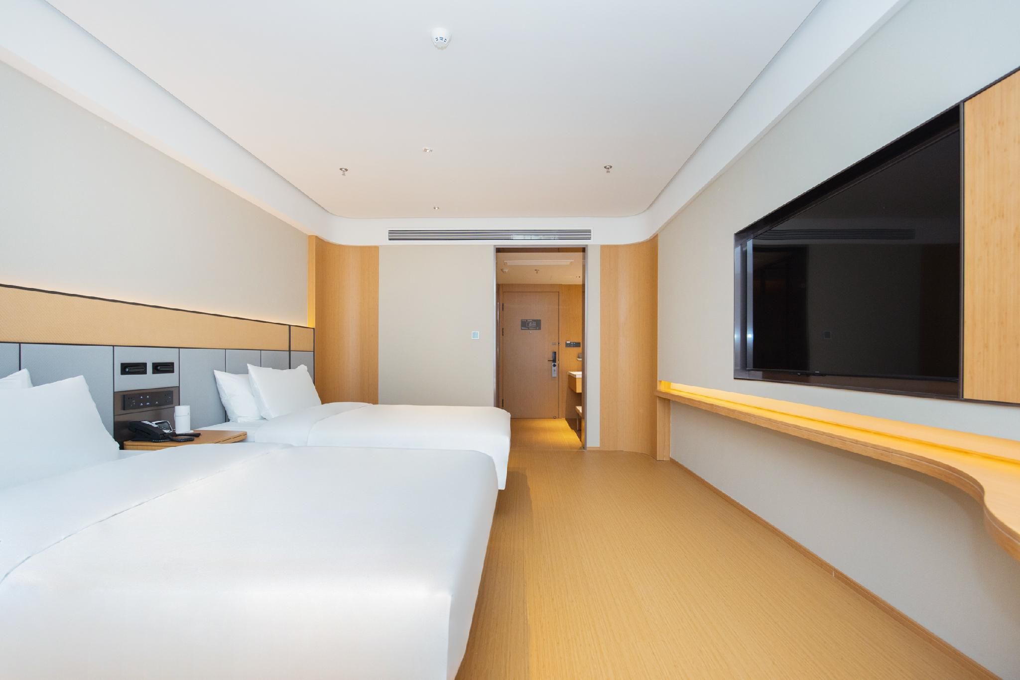 Huazhu - Business Twin Room