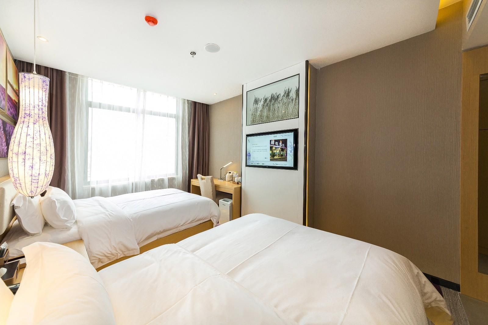 Twin Deluxe Room