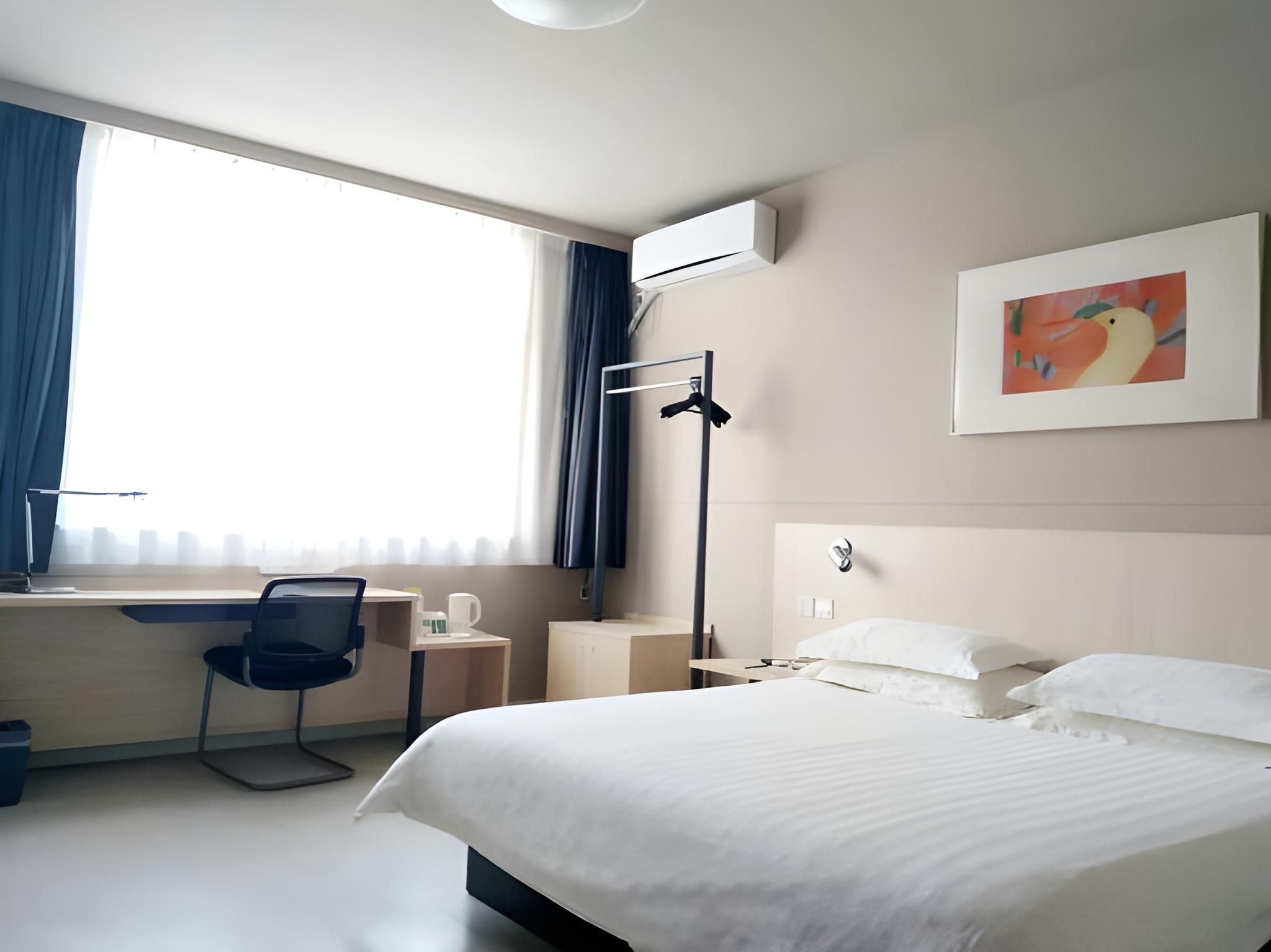 Business Suite B