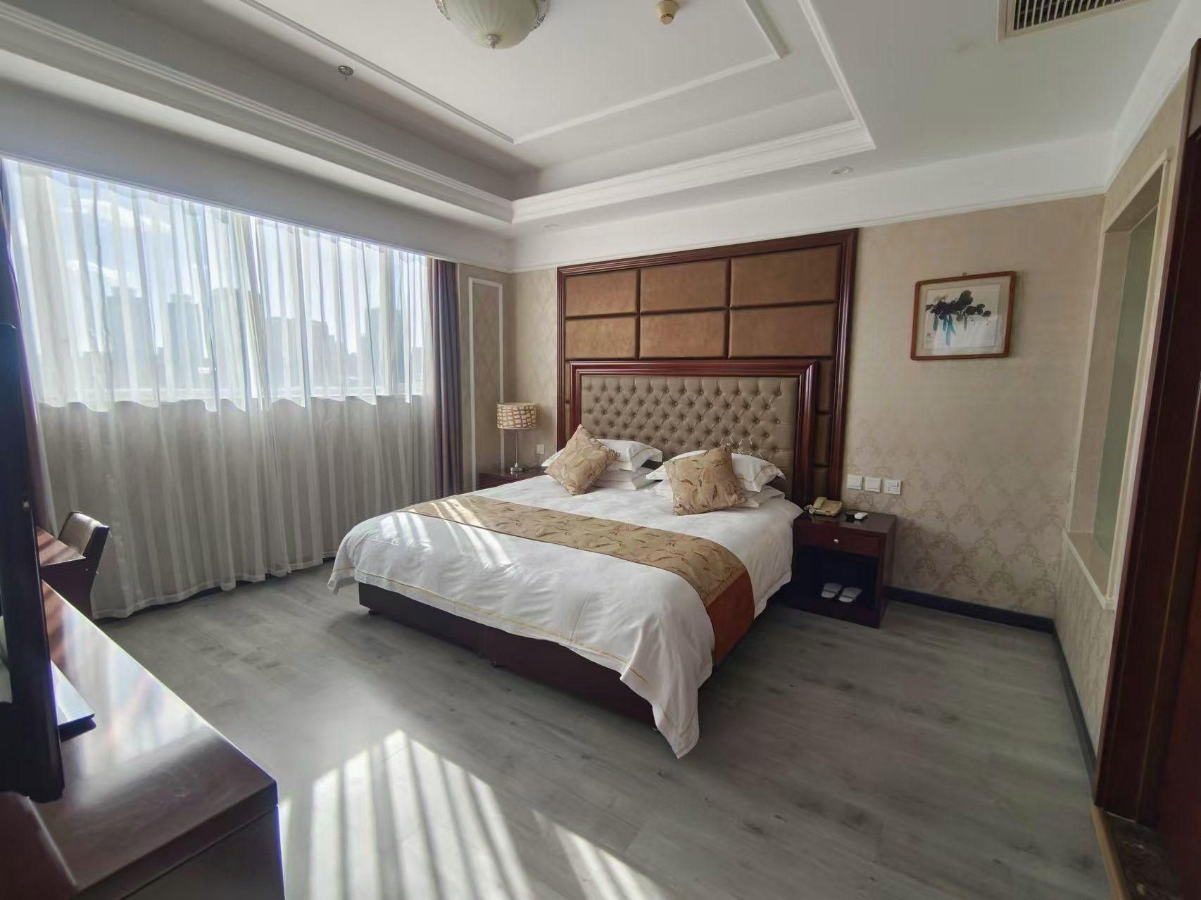 Business Suite A
