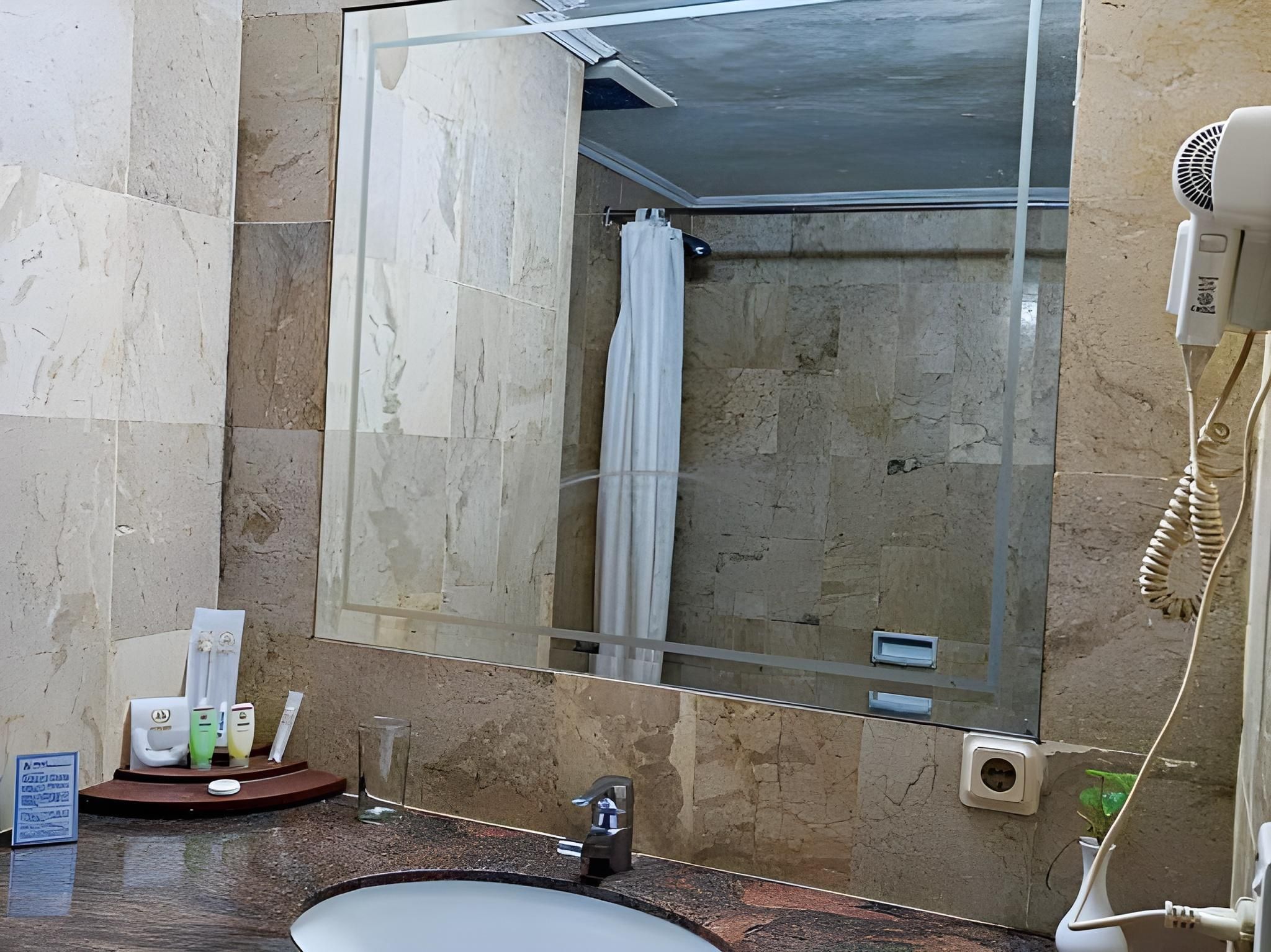 Abadi Hotel Convention Center Executive Standard 3