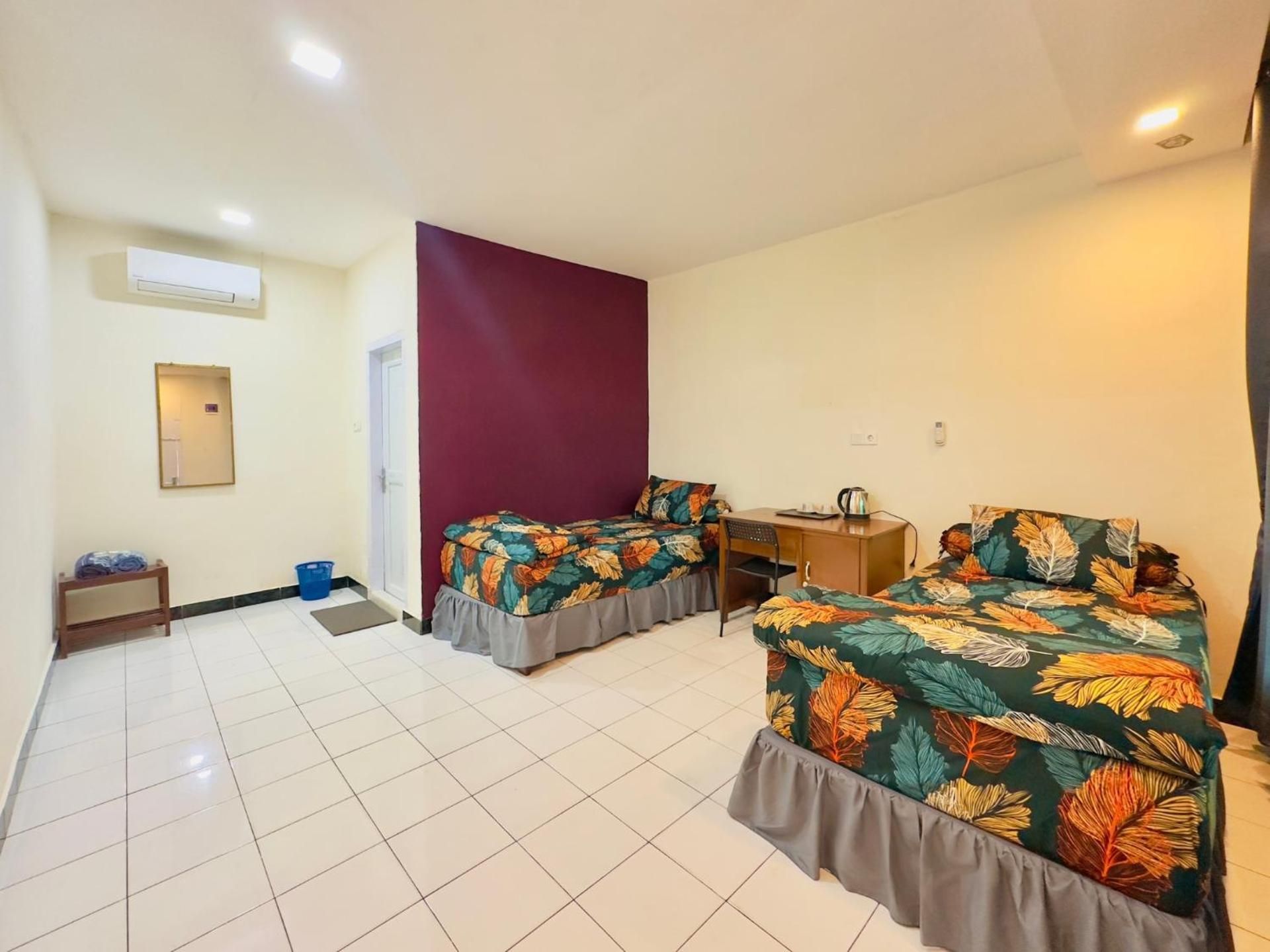 Double or Twin Room with Terrace