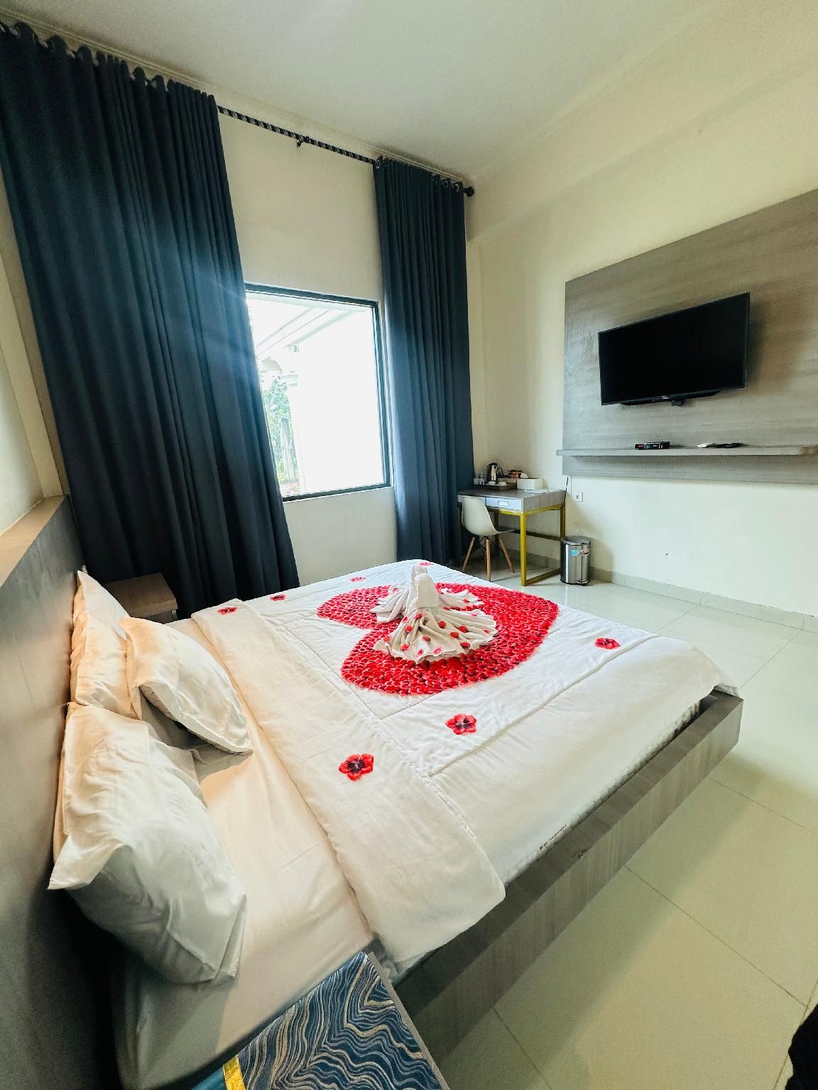 Mitra Hotel Bungo Deluxe Double or Twin 2