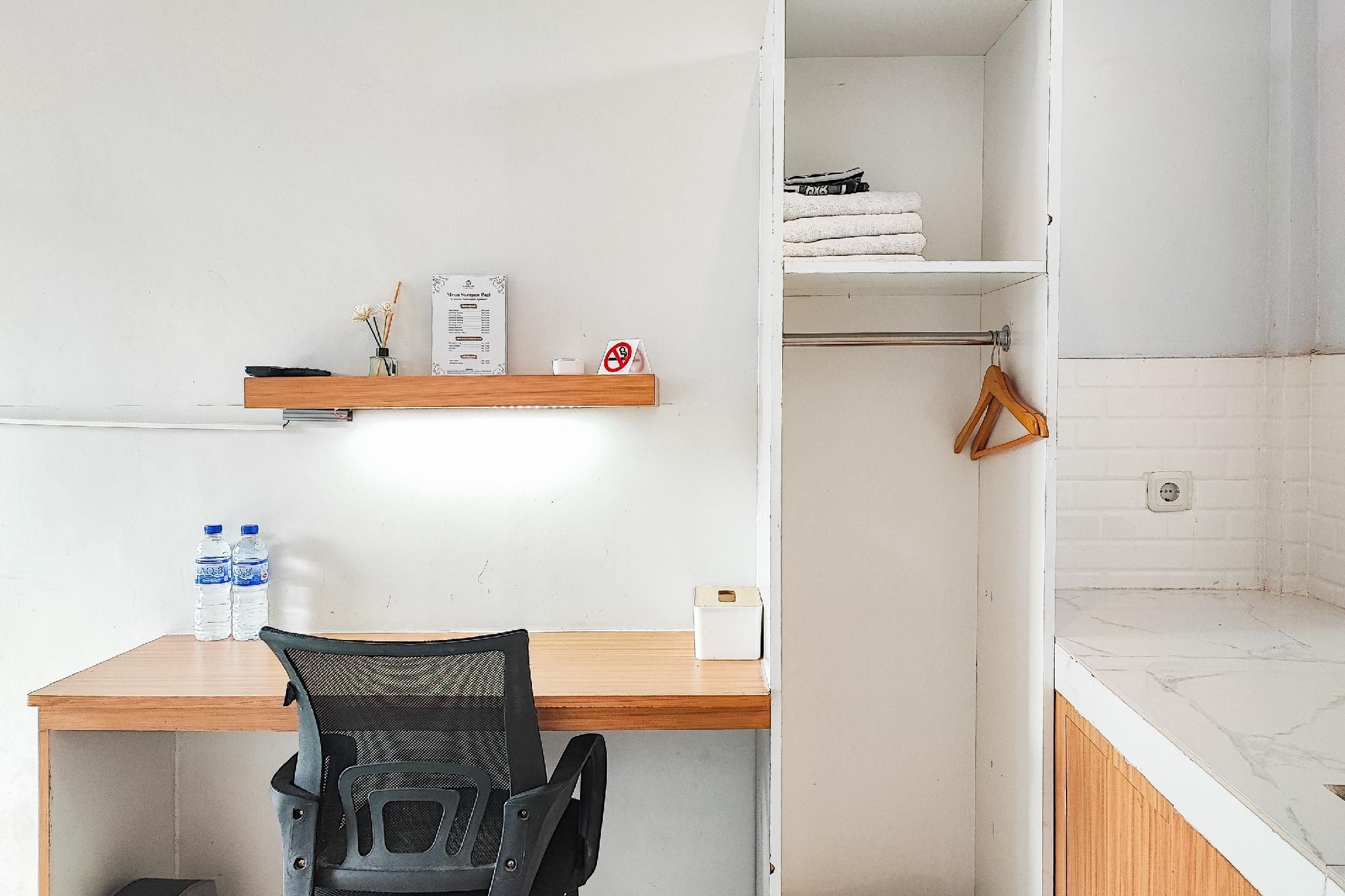 Urbanview Hotel Syariah @ Waskita Residence Telanaipura Superior Room 3