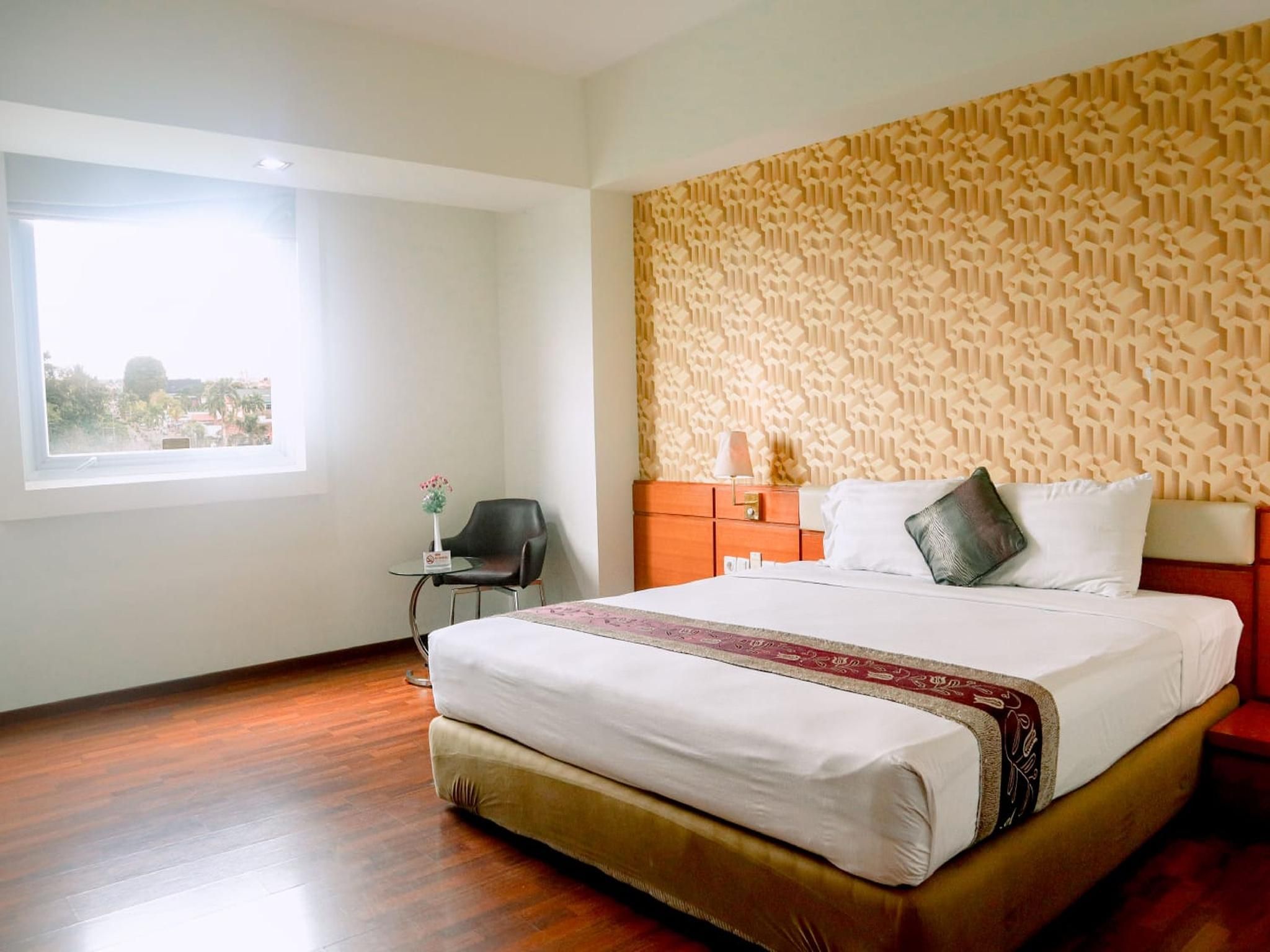 Shang Ratu Hotel Jambi Superior Double Room