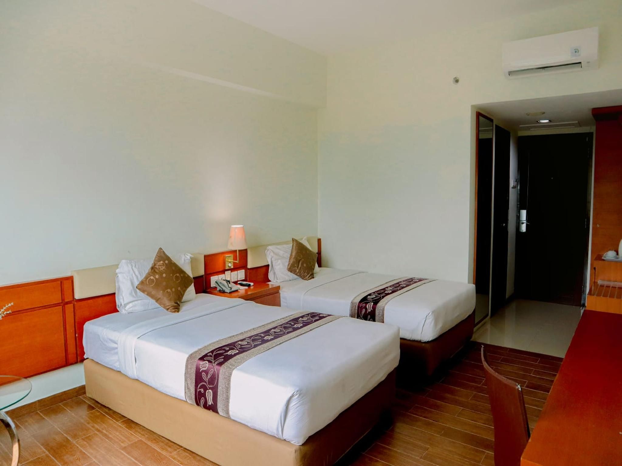 Shang Ratu Hotel Jambi Superior Twin Room