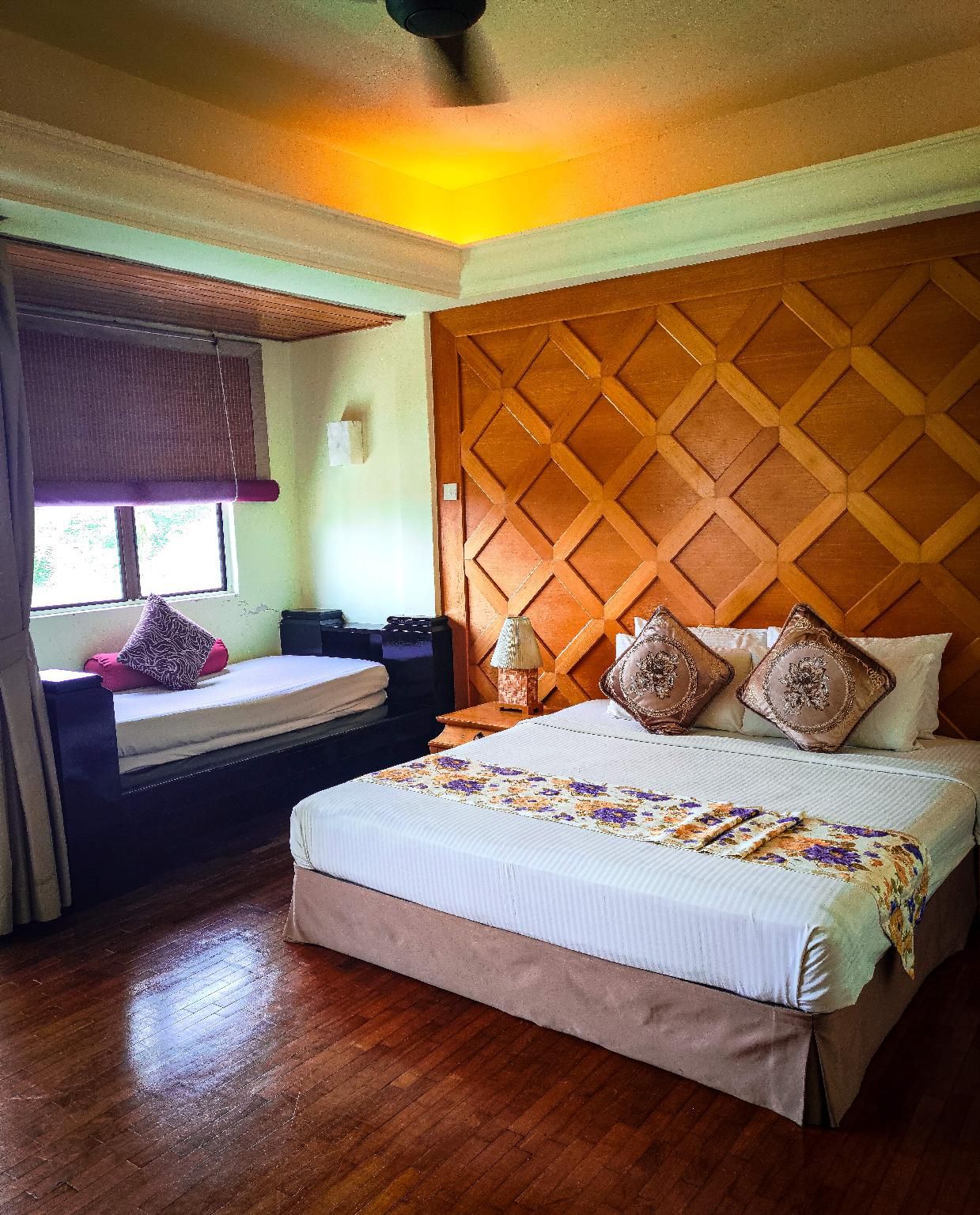 Deluxe Sea View Room