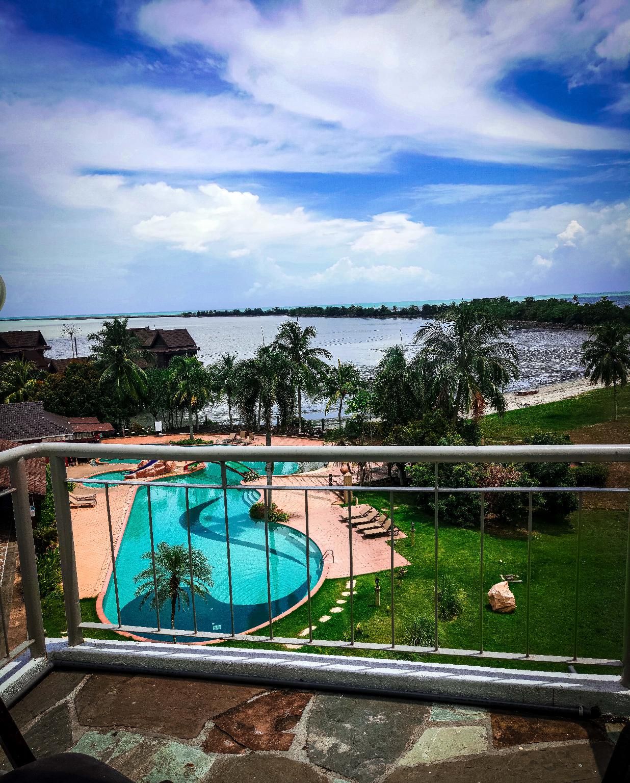 Deluxe Sea View Room