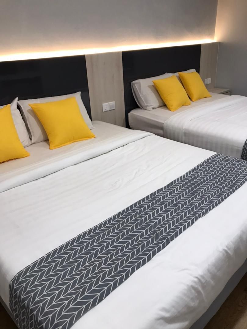 Family Room 4 Adults