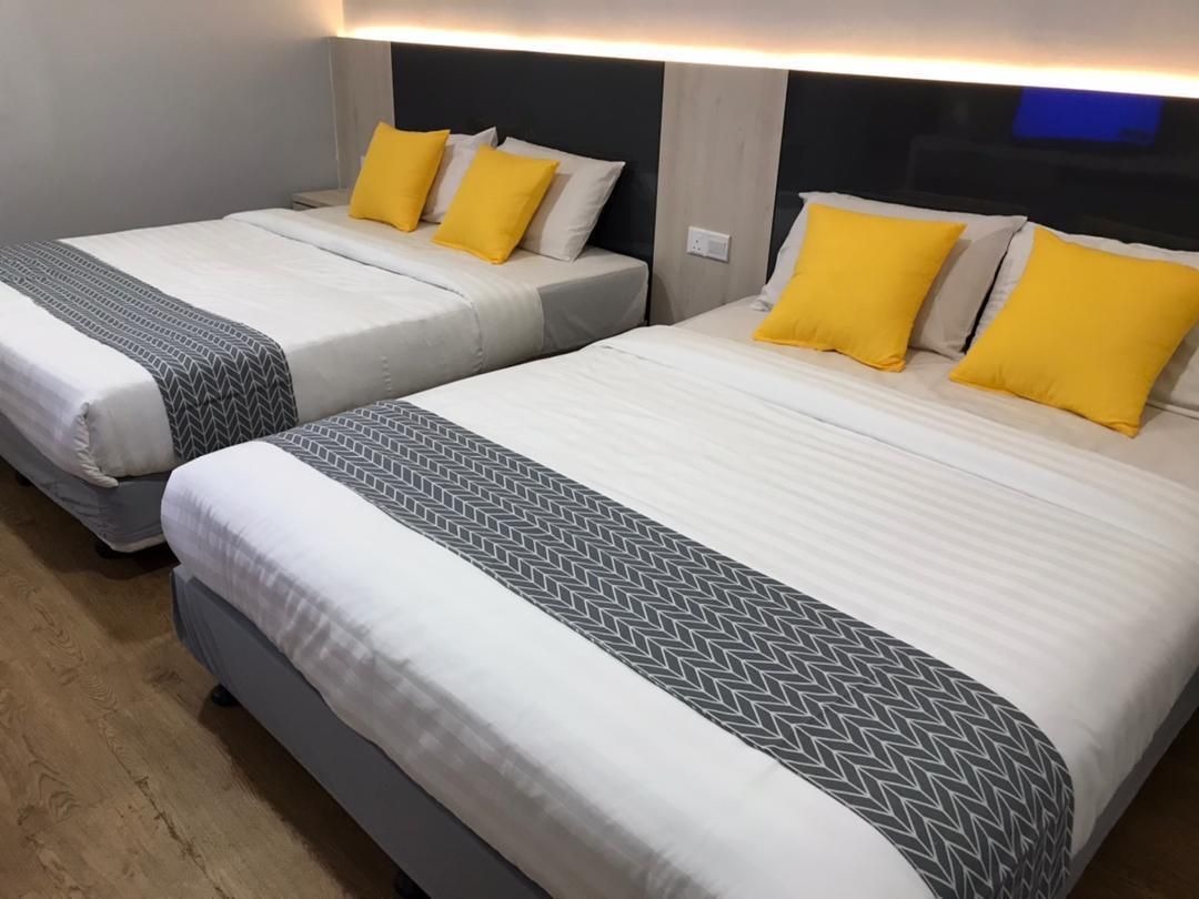 Family Room 4 Adults