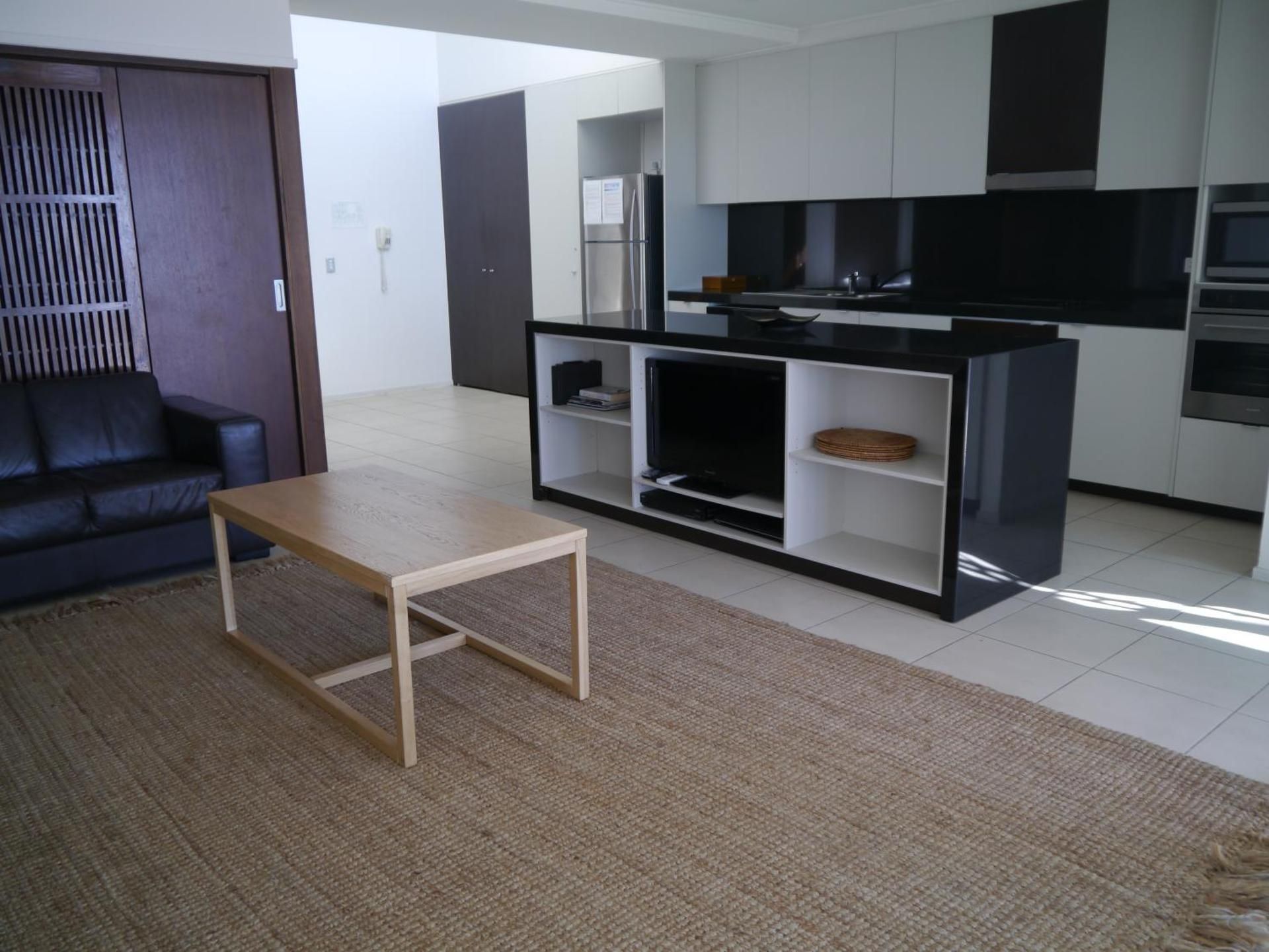 Three-Bedroom Ocean View with Rooftop Hot Tub (336)