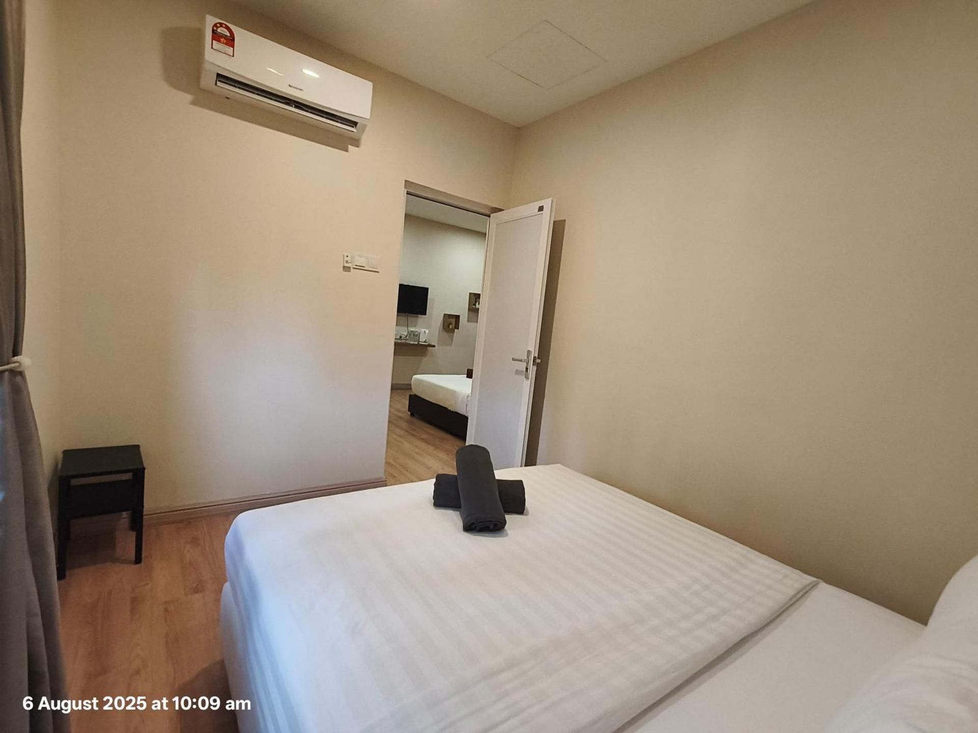 Duplex Quadruple Room