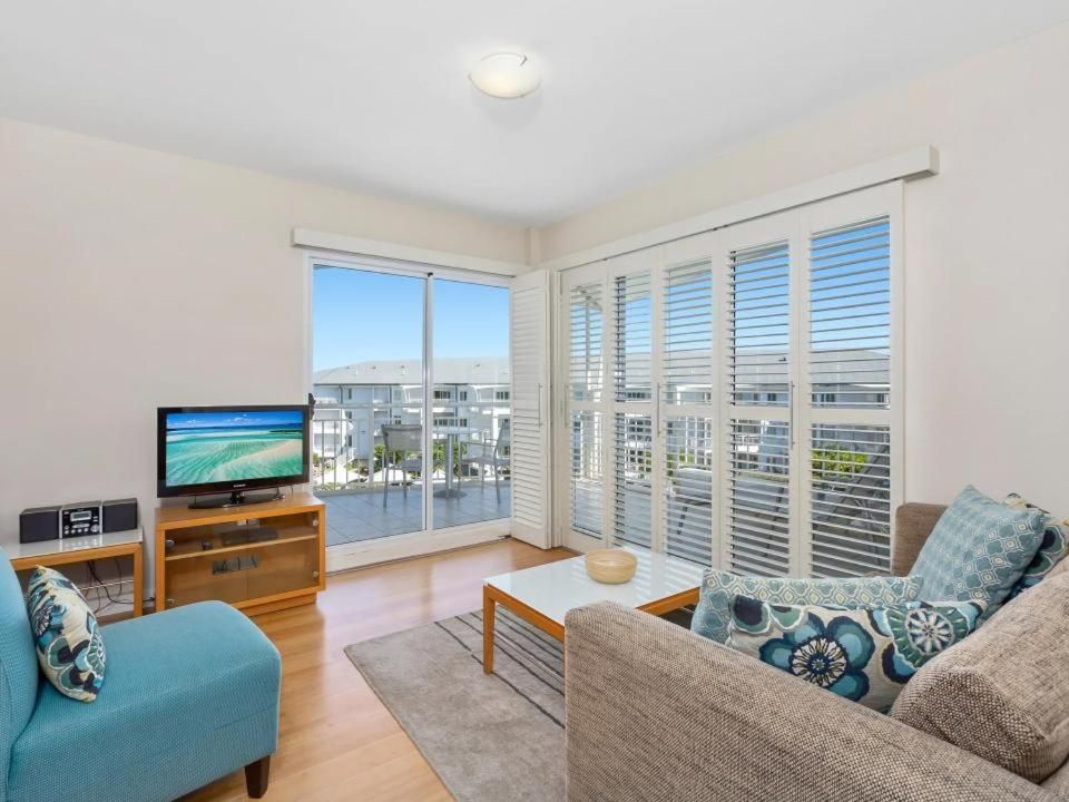 Two-Bedroom Apartment with Pool View