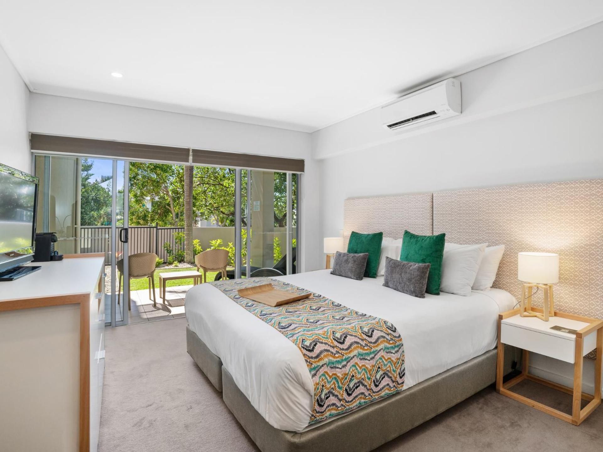 Hotel Room - Accesible