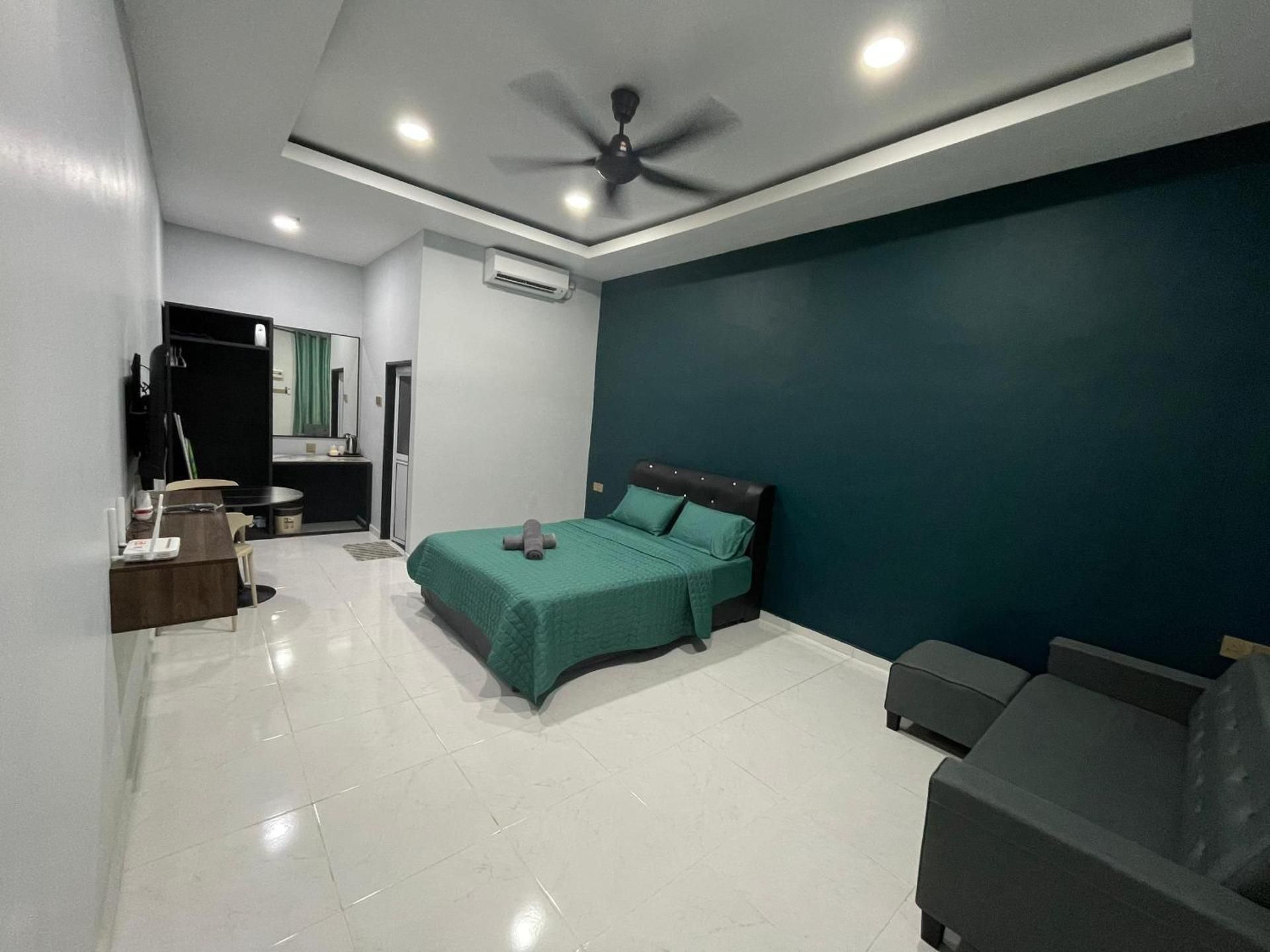 Small Double Room