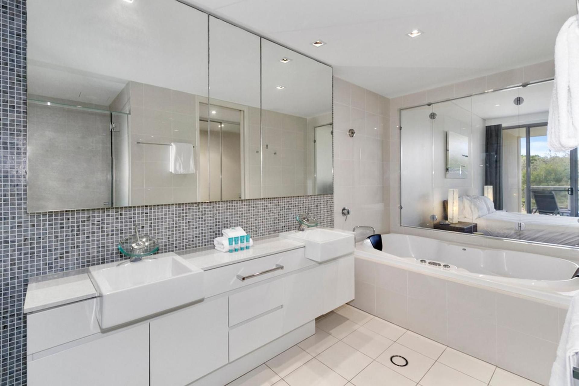 Three-Bedroom Apartment Ground Floor (1124)