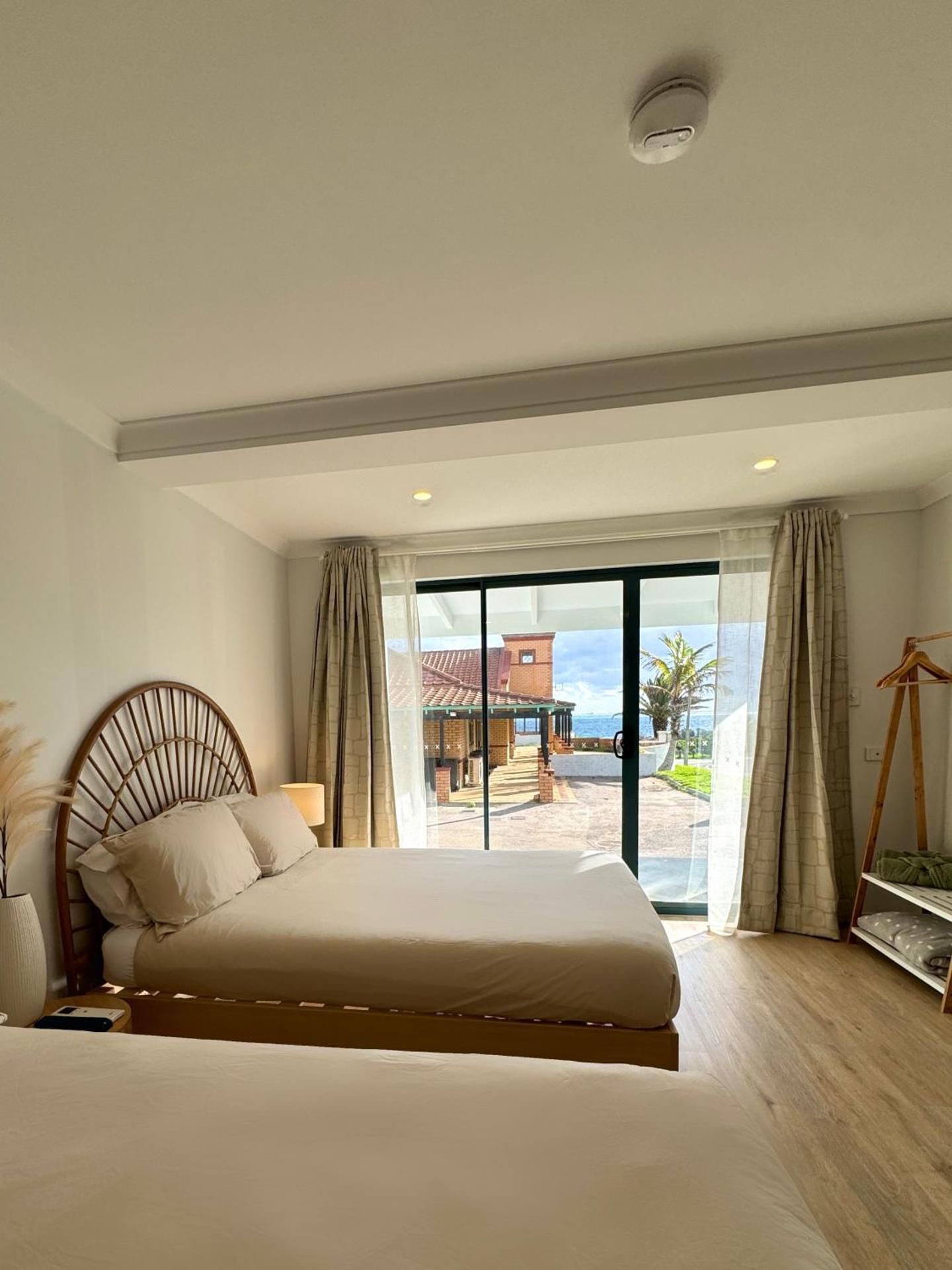 Deluxe Double or Twin Room with Ocean View