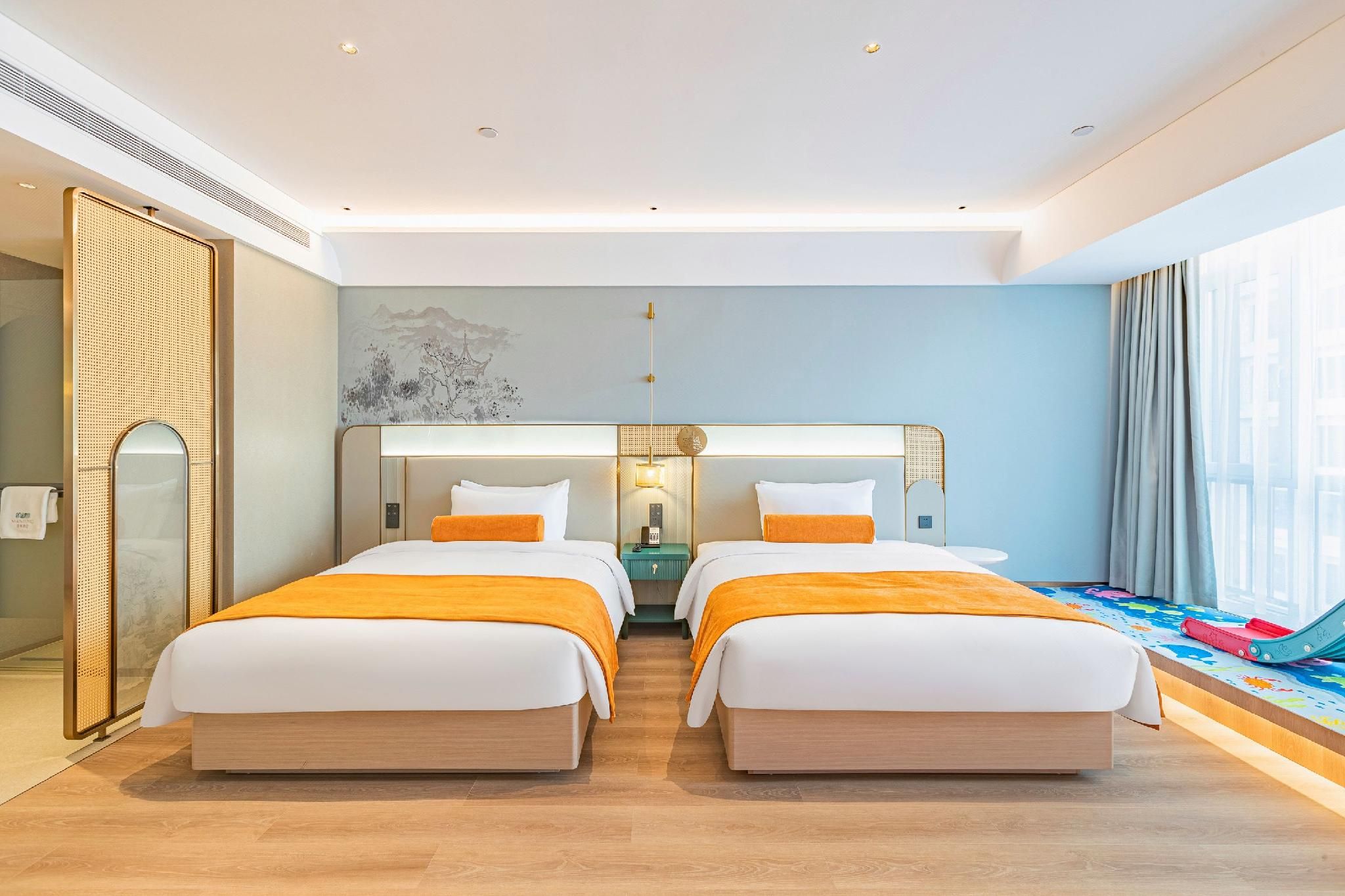 Rezen - GUANHAI Family Room