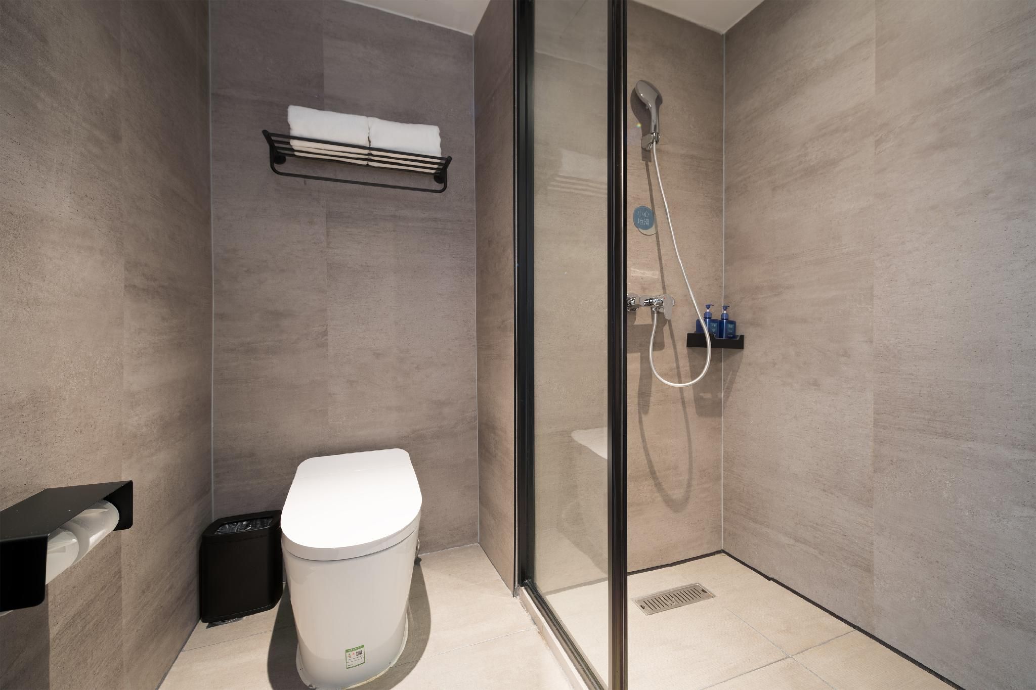 Huazhu - Superior Bed Room A