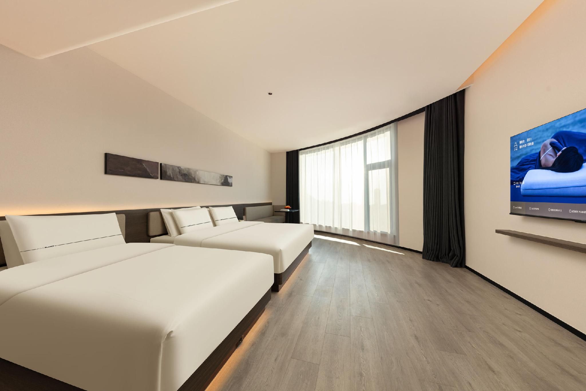 Premium Parent-child Suite with Sea View