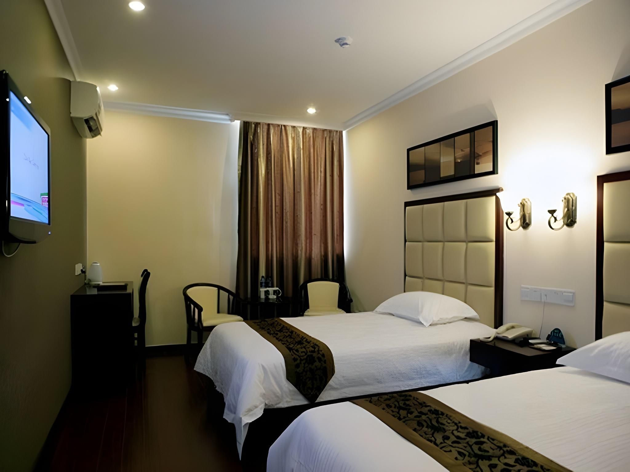 Twin Bussiness Room