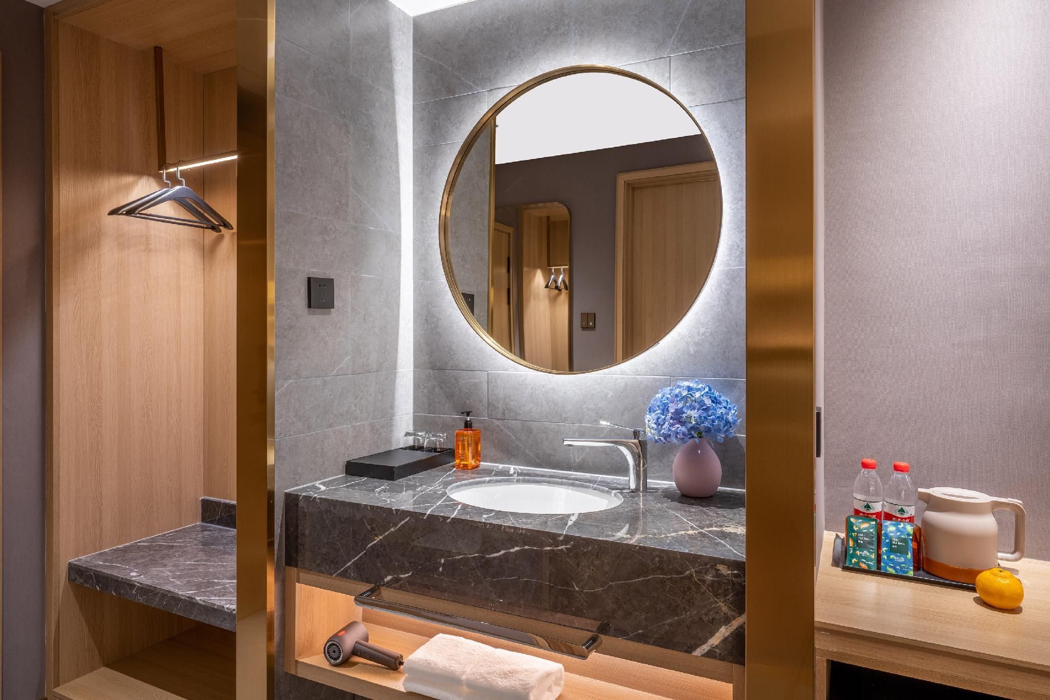 Orange Hotel Yantai Development Zone Jinsha Beach Bathing Beach Huazhu - Yueruo Liujin Bonding Room 2