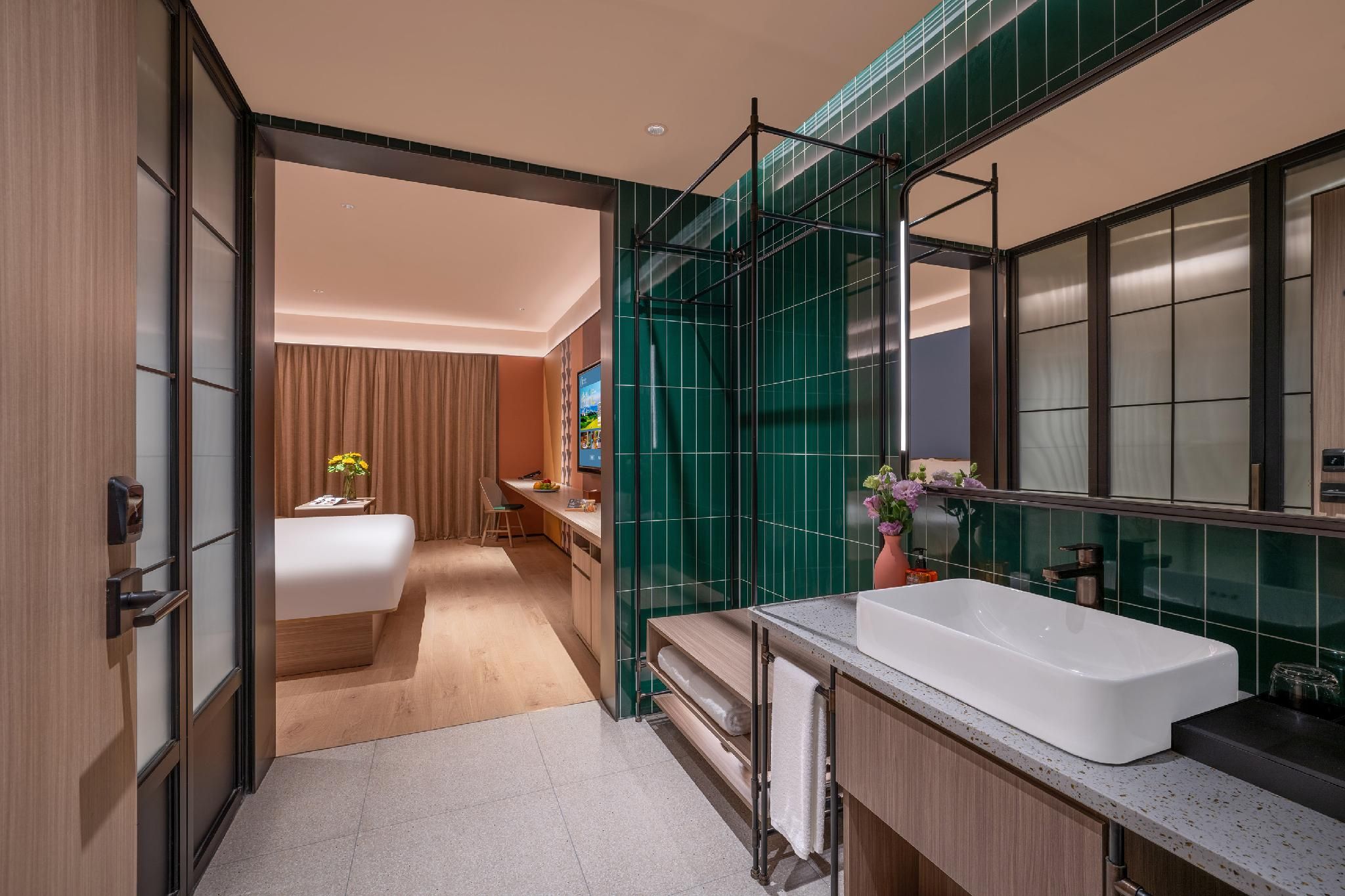 Huazhu - California Sunshine 1 Bed Room