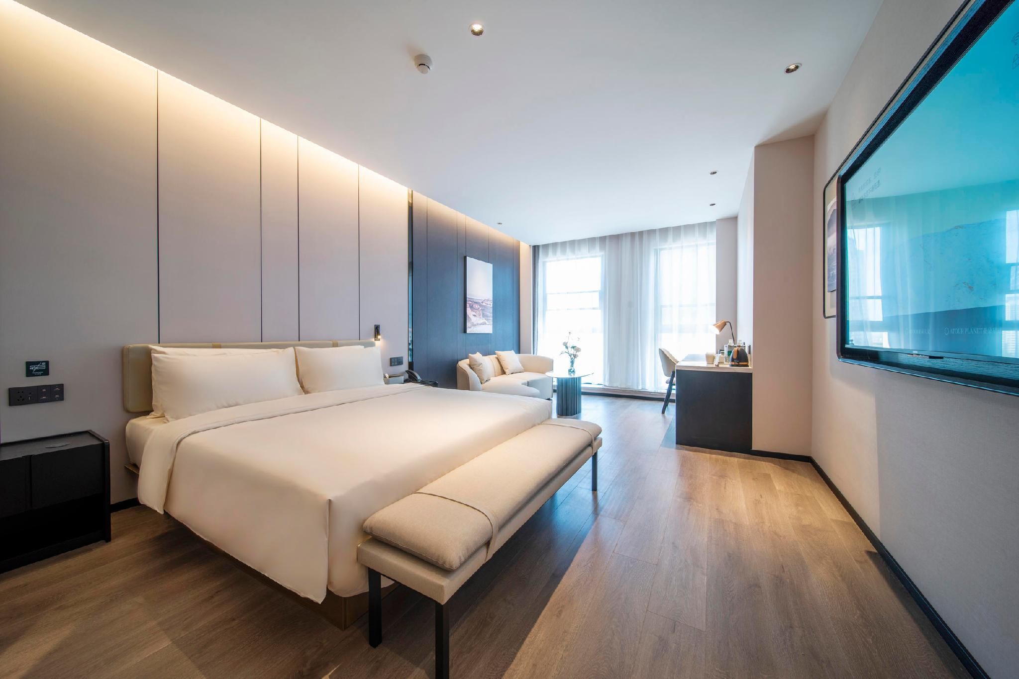 Executive room, Guest room, 1 Queen