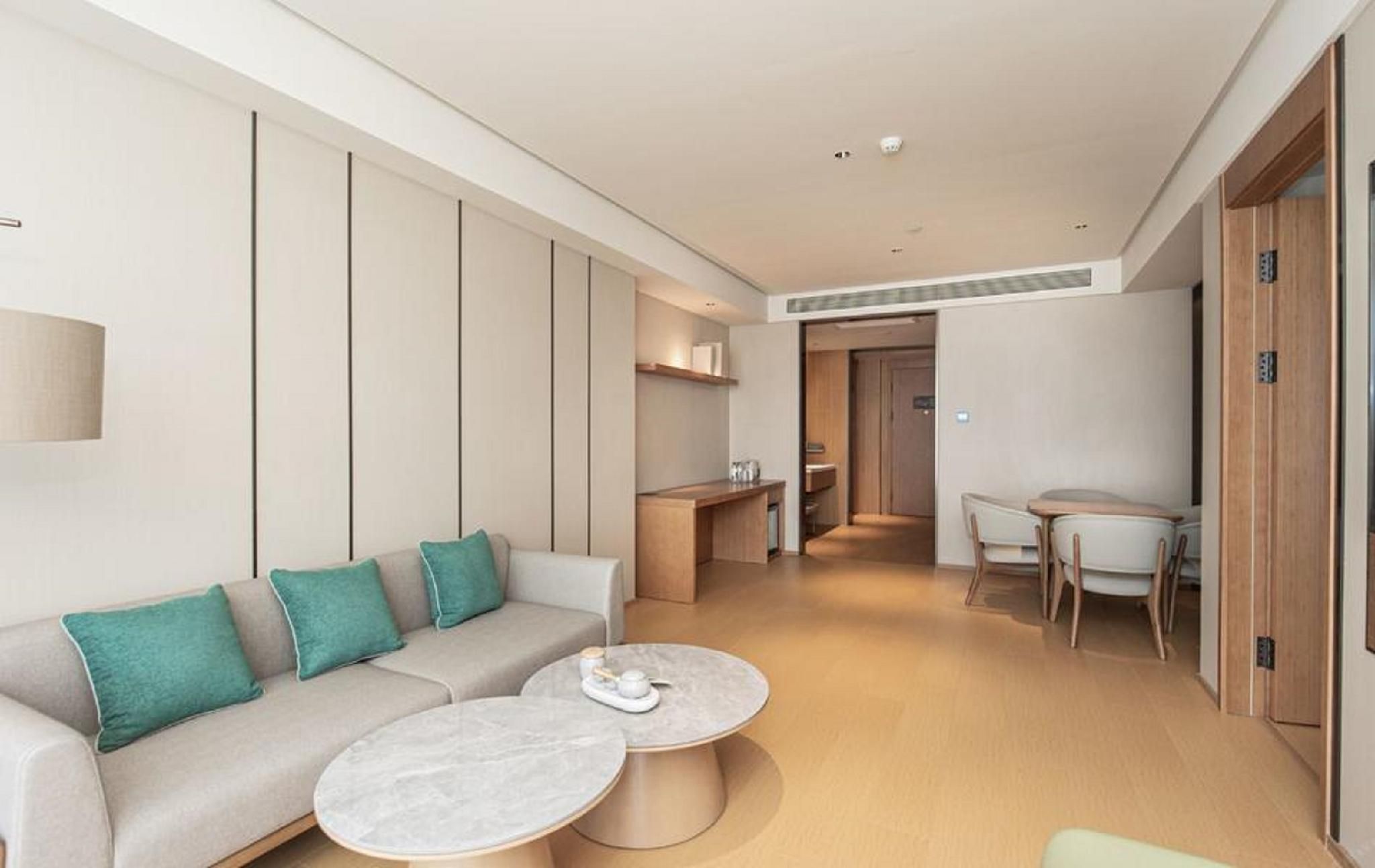 Huazhu - Sea View Family Room