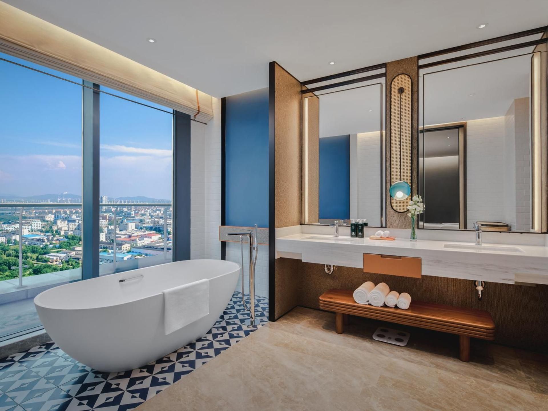 King Suite