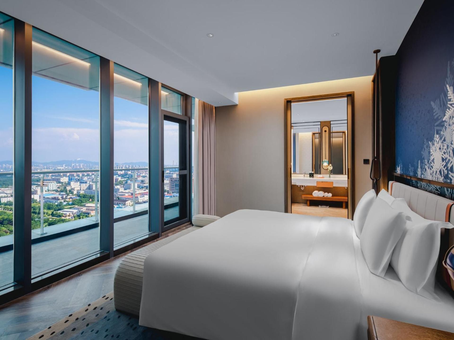 King Suite