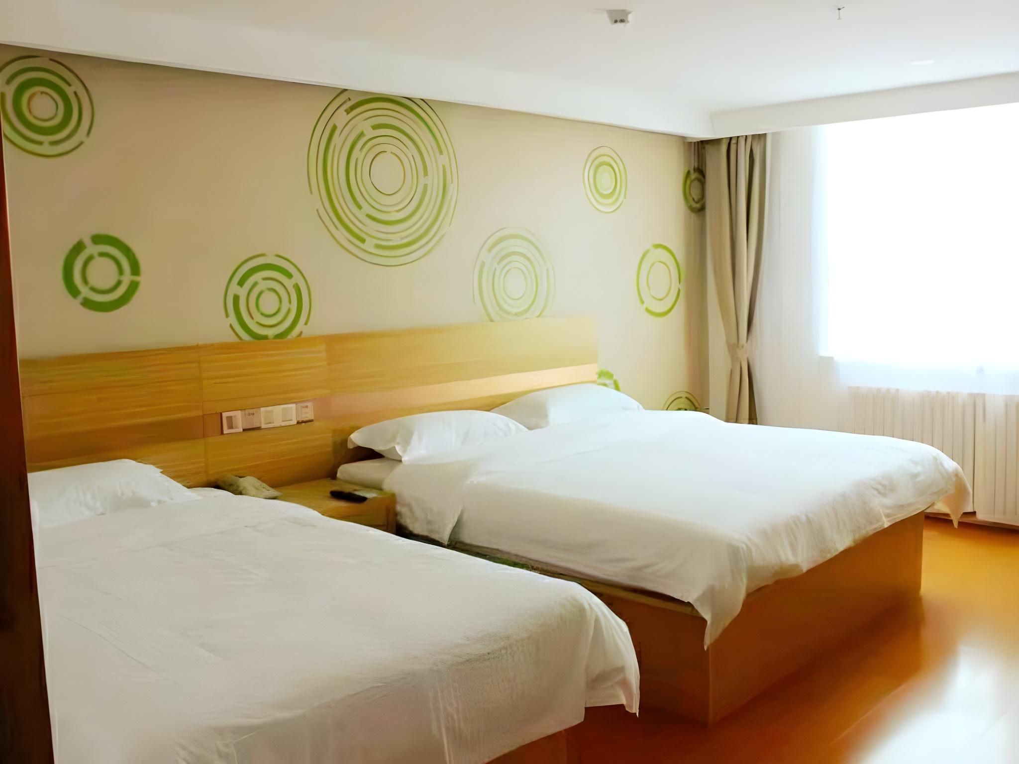 2 Bed Twin Superior Room