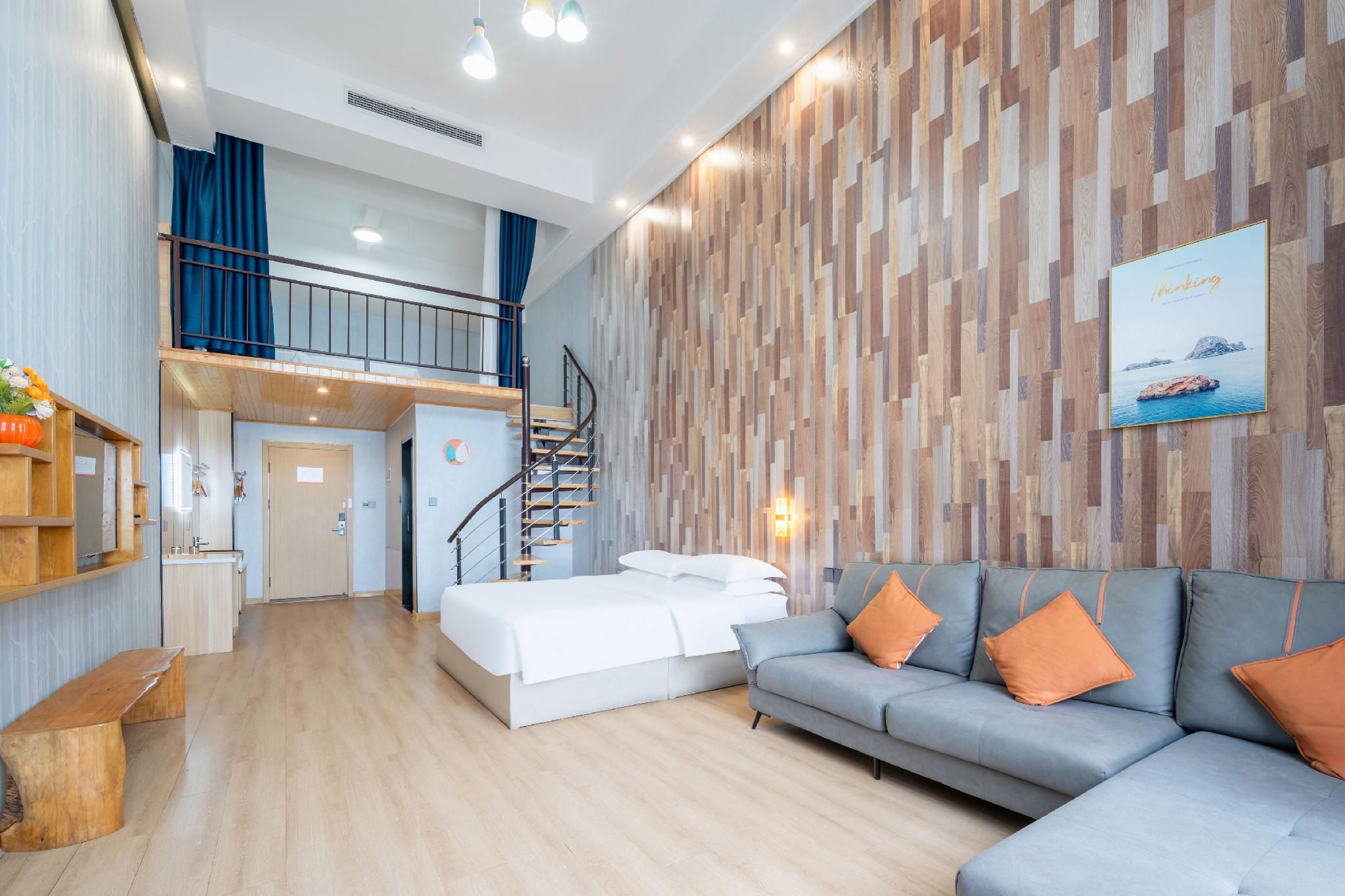 Rezen Retreat Golden Beach Hotel Yantai Development Zone Duplex Suite with Garden View 3