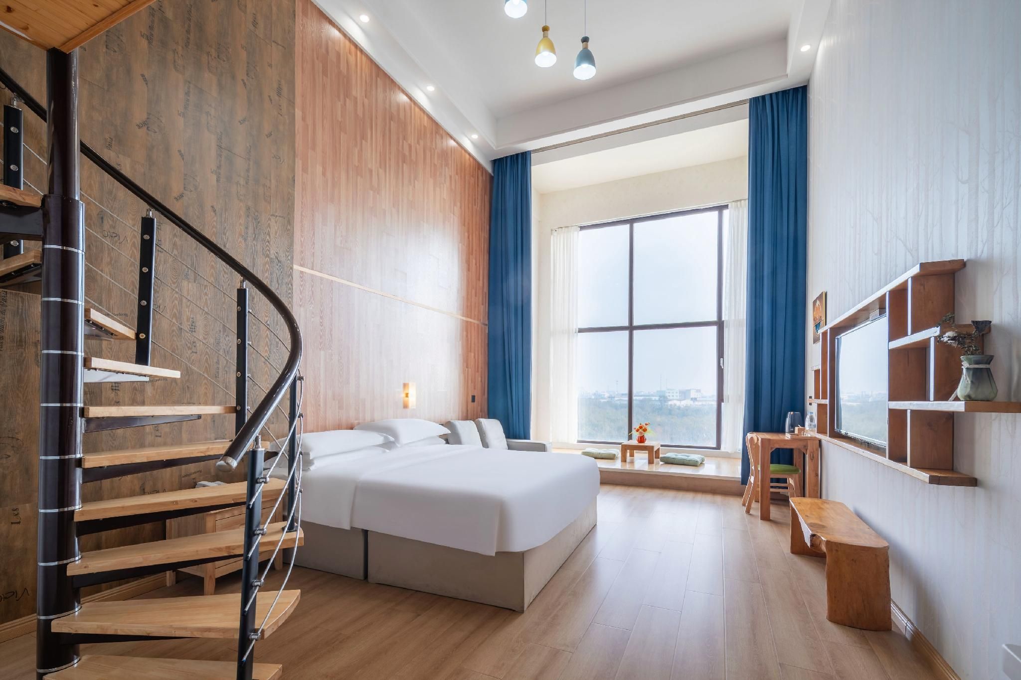 Rezen Retreat Golden Beach Hotel Yantai Development Zone Duplex Suite with Garden View