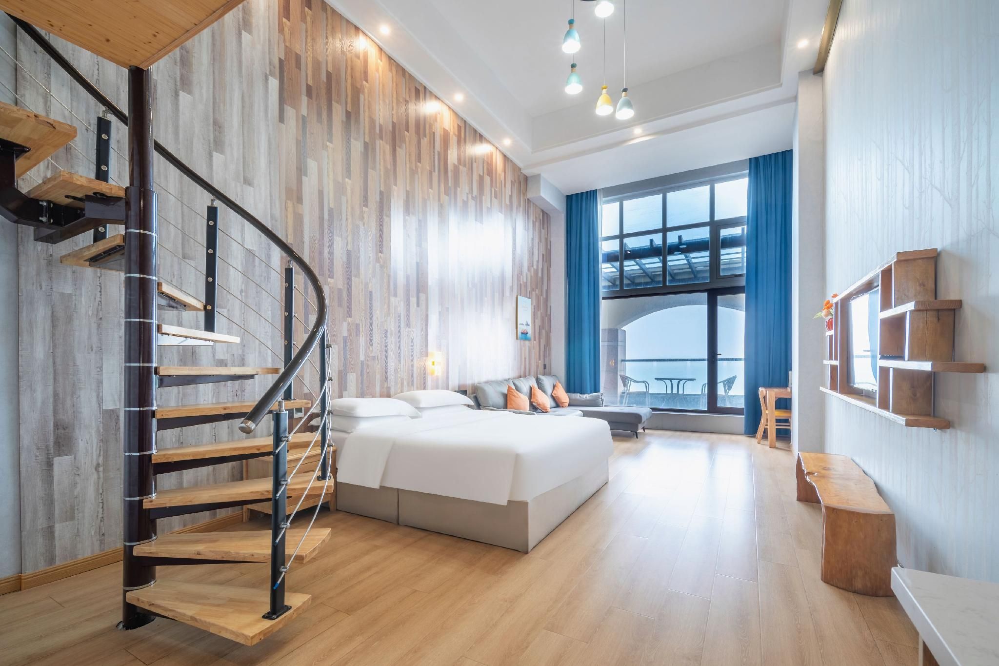 Duplex Sea View Suite