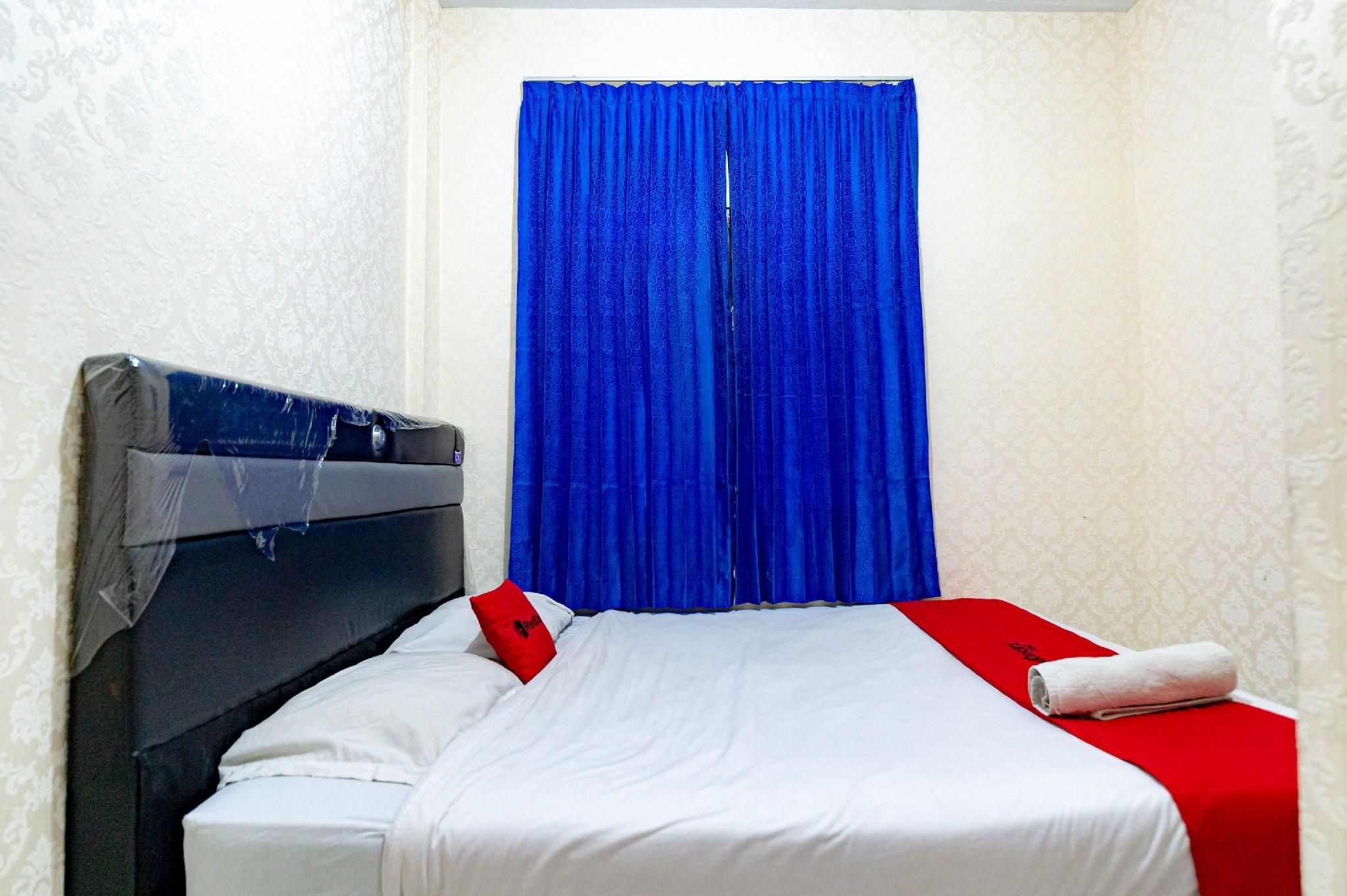RedDoorz Room