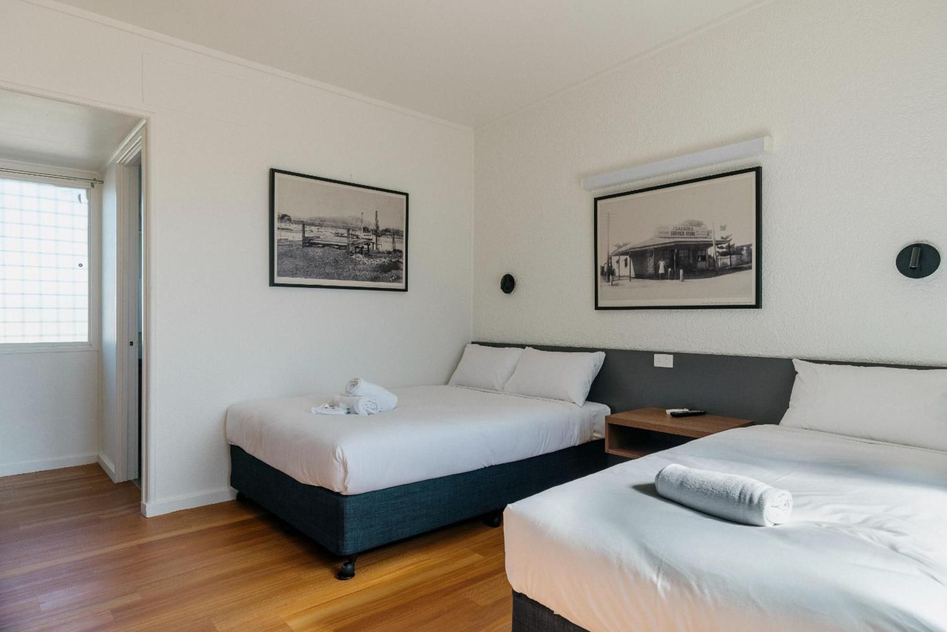 Boomerang Hotel Budget Triple Room