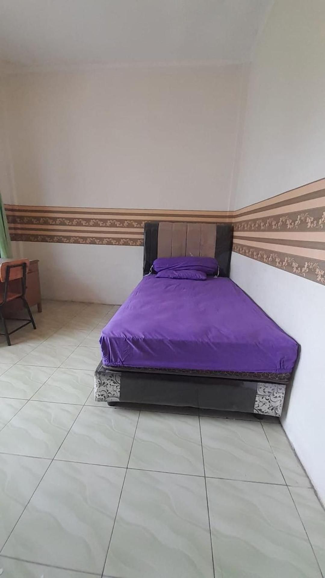 Small Single Room