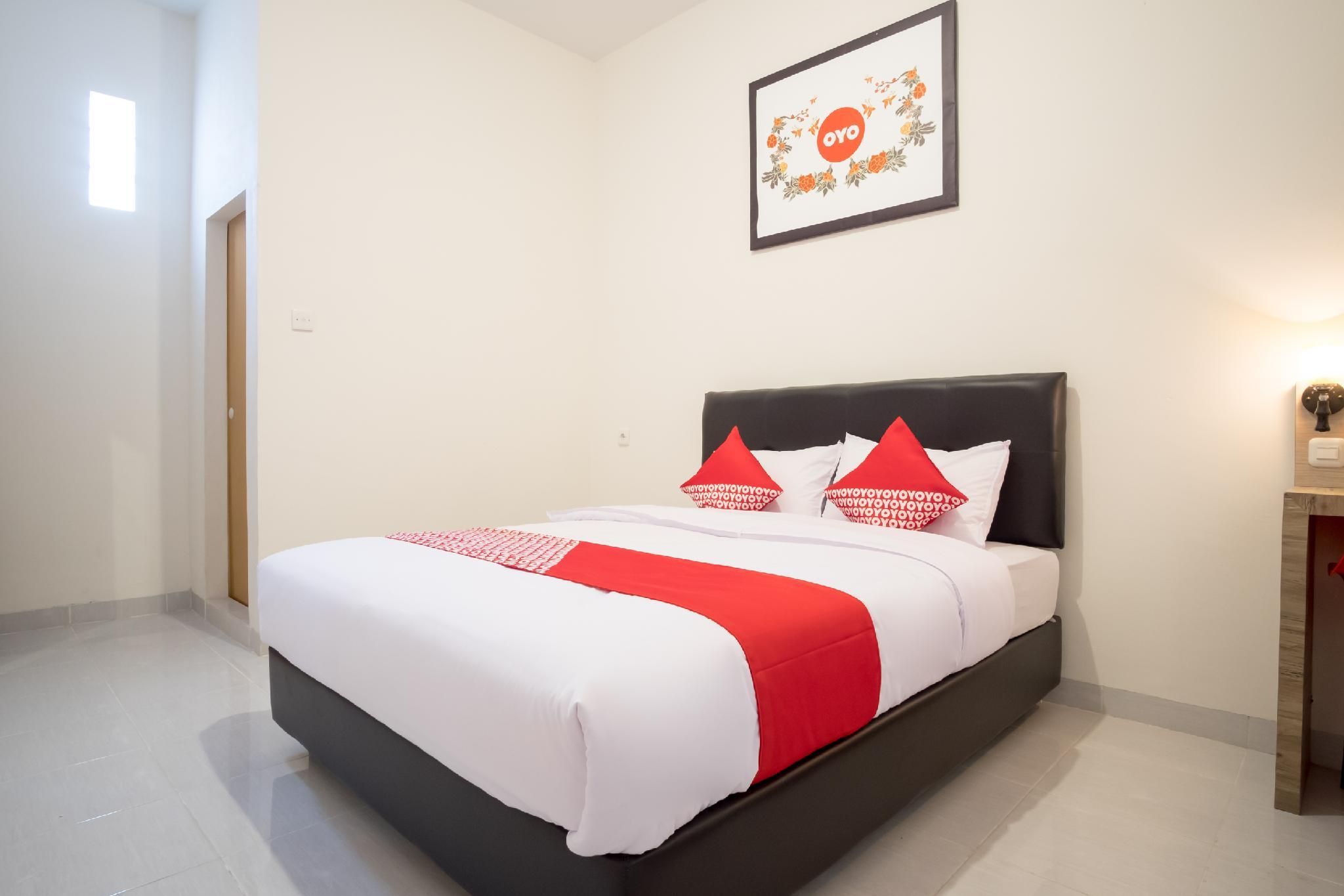 Capital O 873 Kamani Homestay Syariah Deluxe Double Room 3