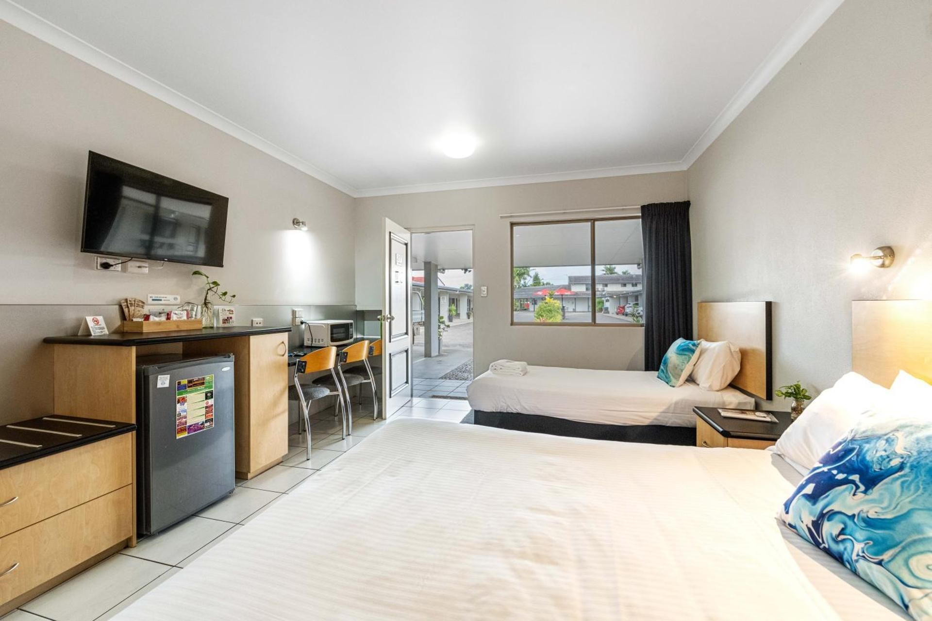 Deluxe Family Room (NON PET)