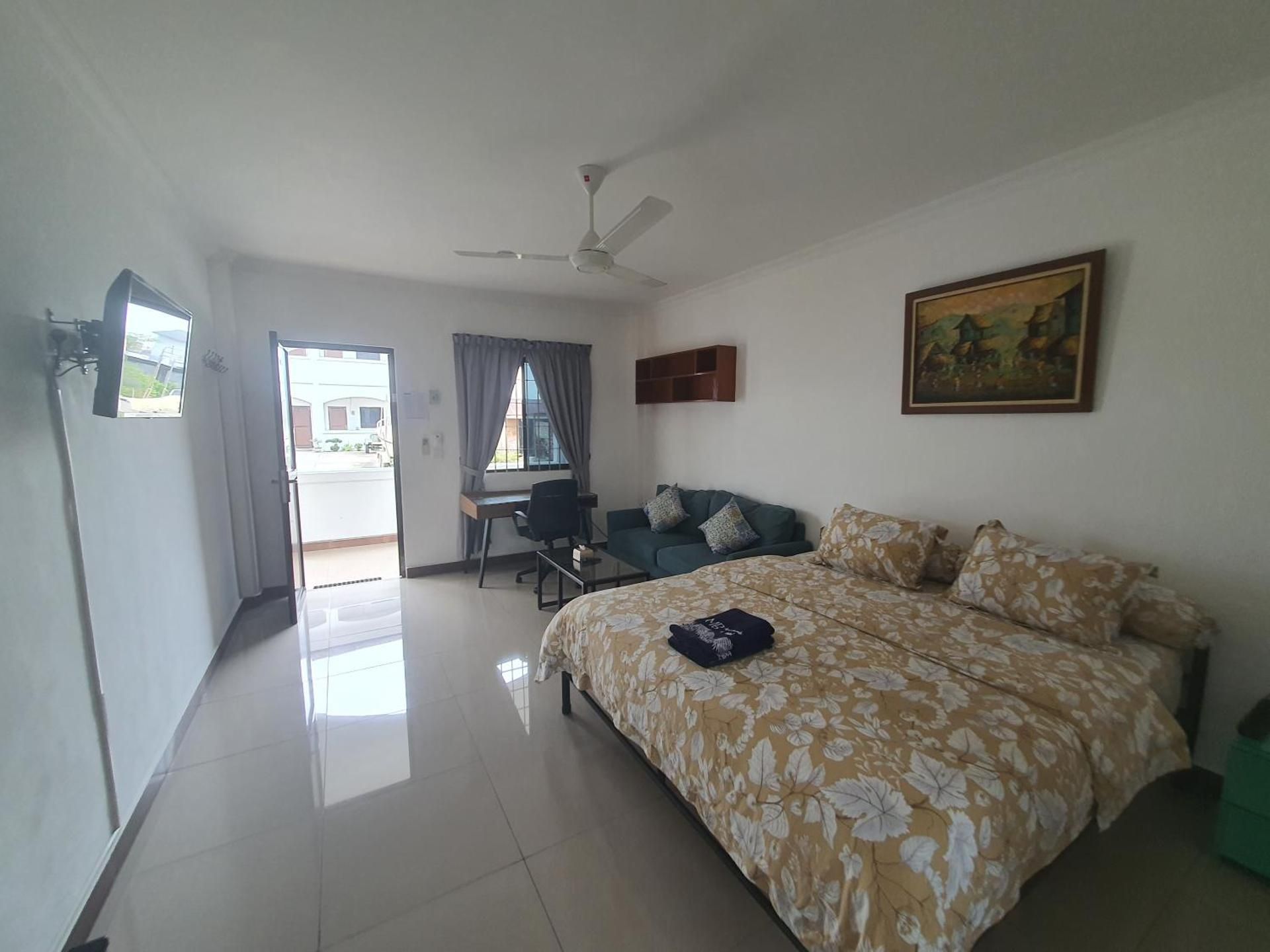 Large Double Room
