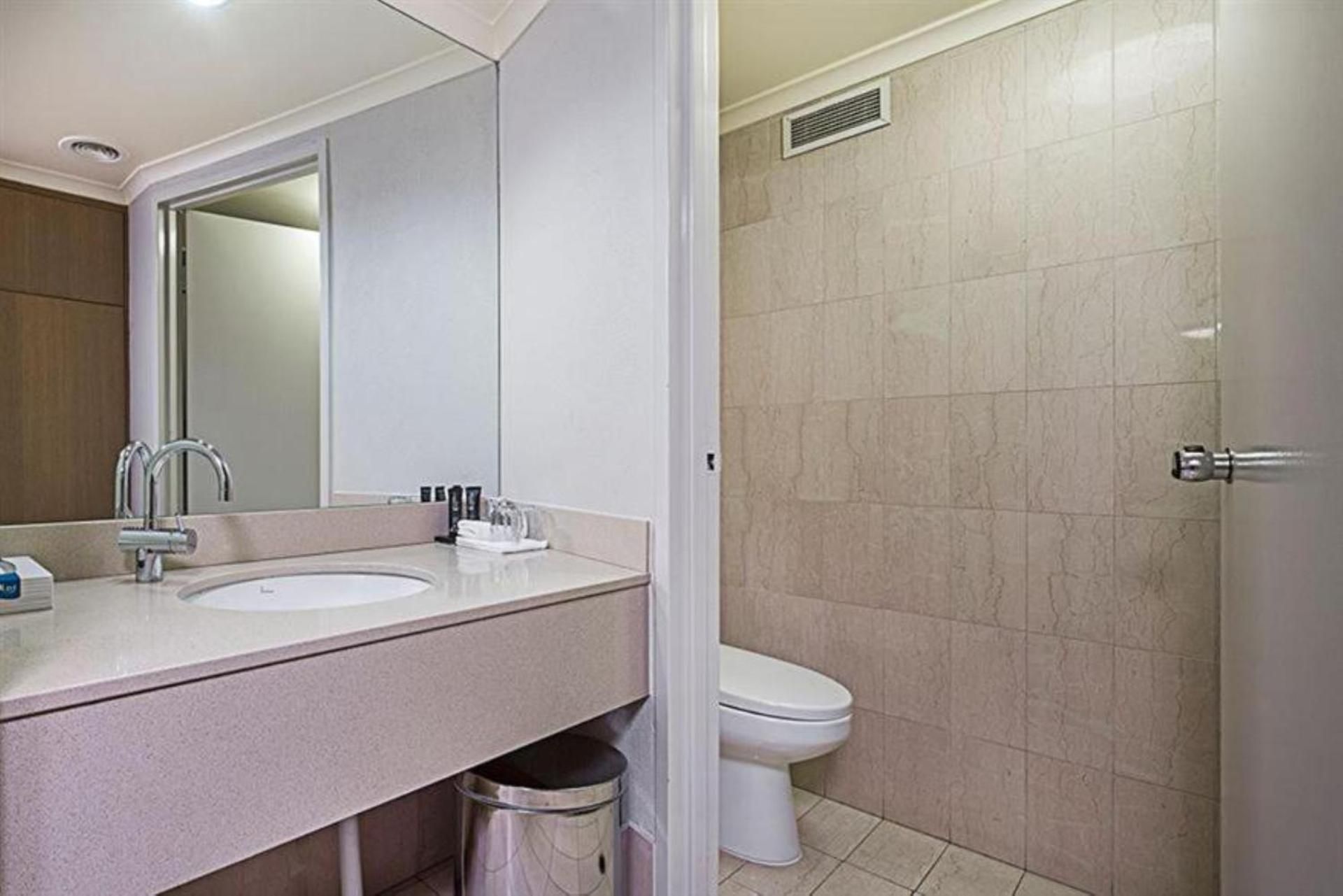 Hotel Deluxe Room