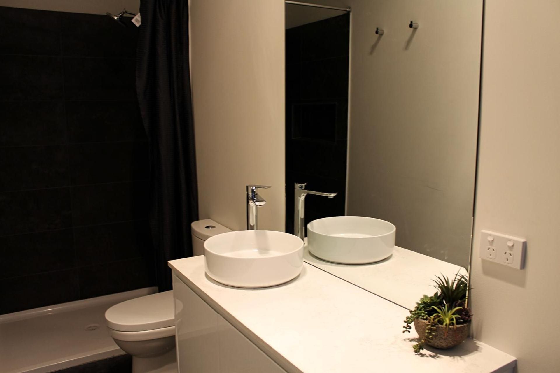 Single Room With Private Bathroom