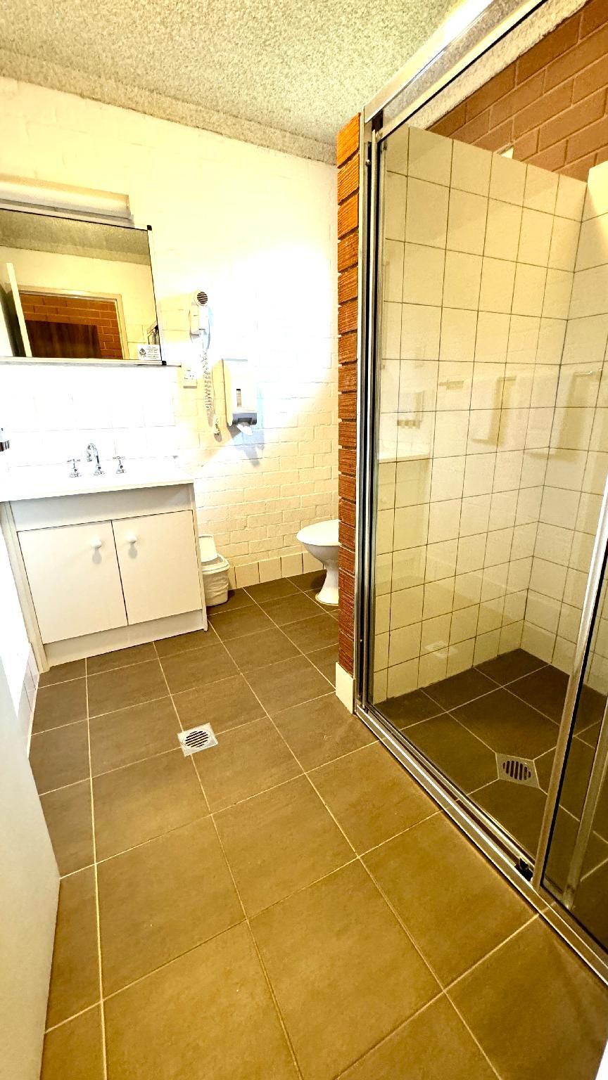 Junction Motel Wagga Family Room for 4 People 2