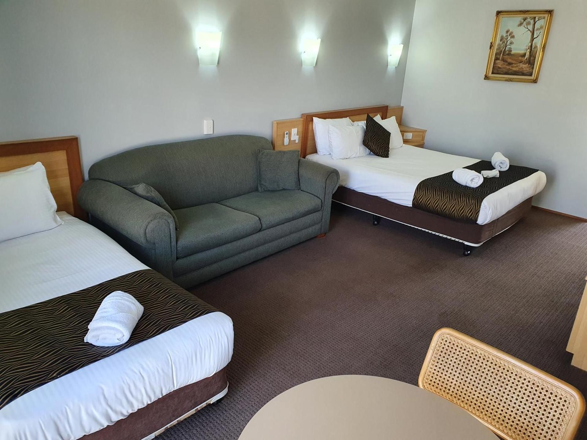 Queen Suite with Sofa Bed